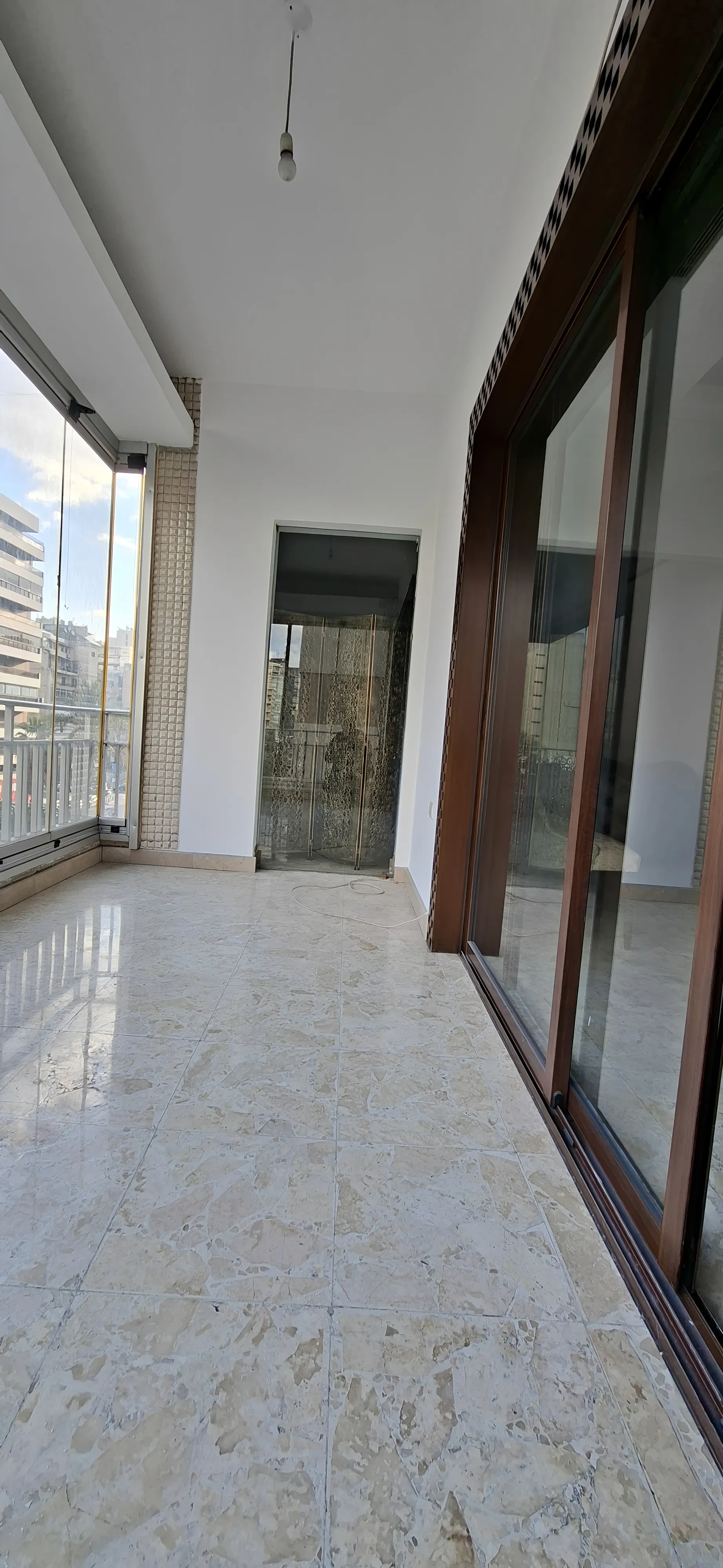 Apartment for rent in Mazraa, Beirut, Lebanon