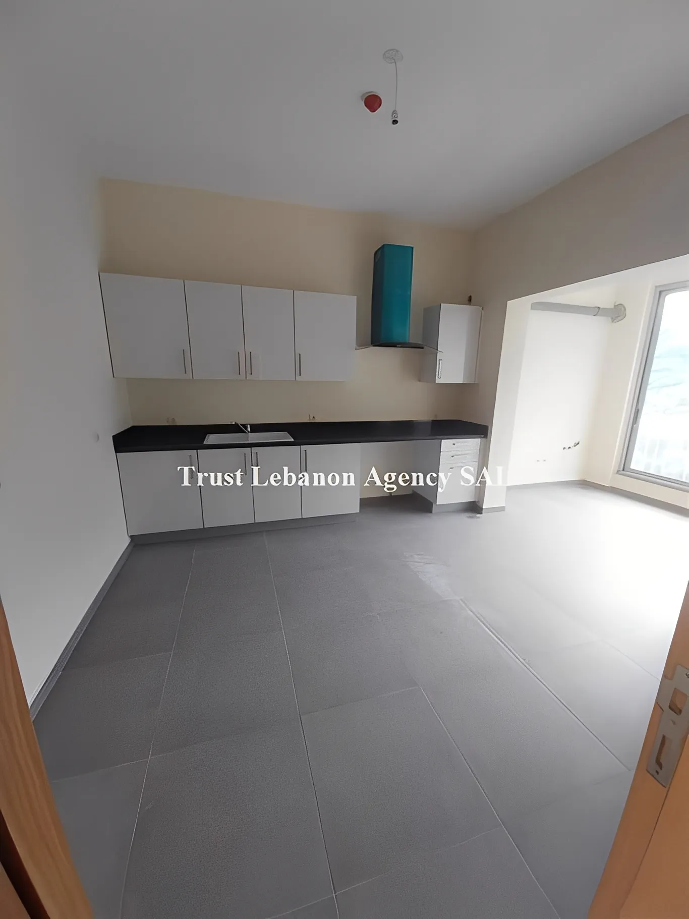 Apartment for Rent in Baabda Louaizeh Lebanon