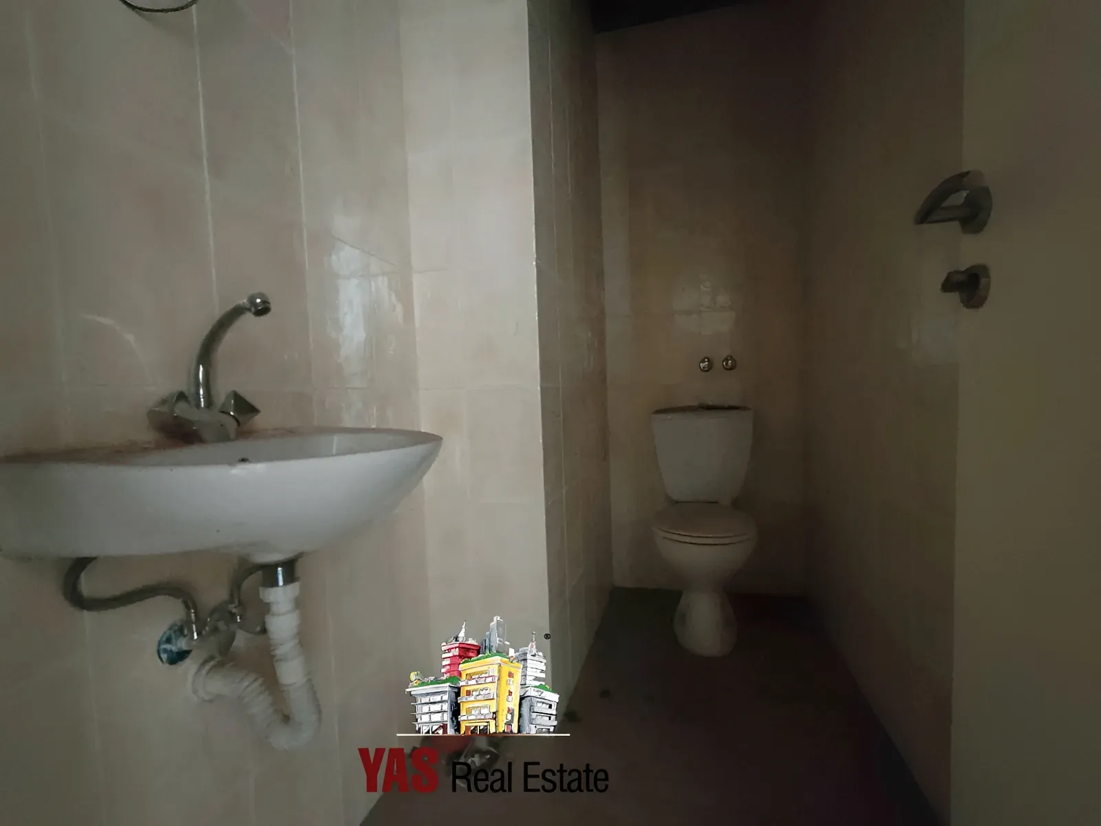 Office for rent in Jdeideh