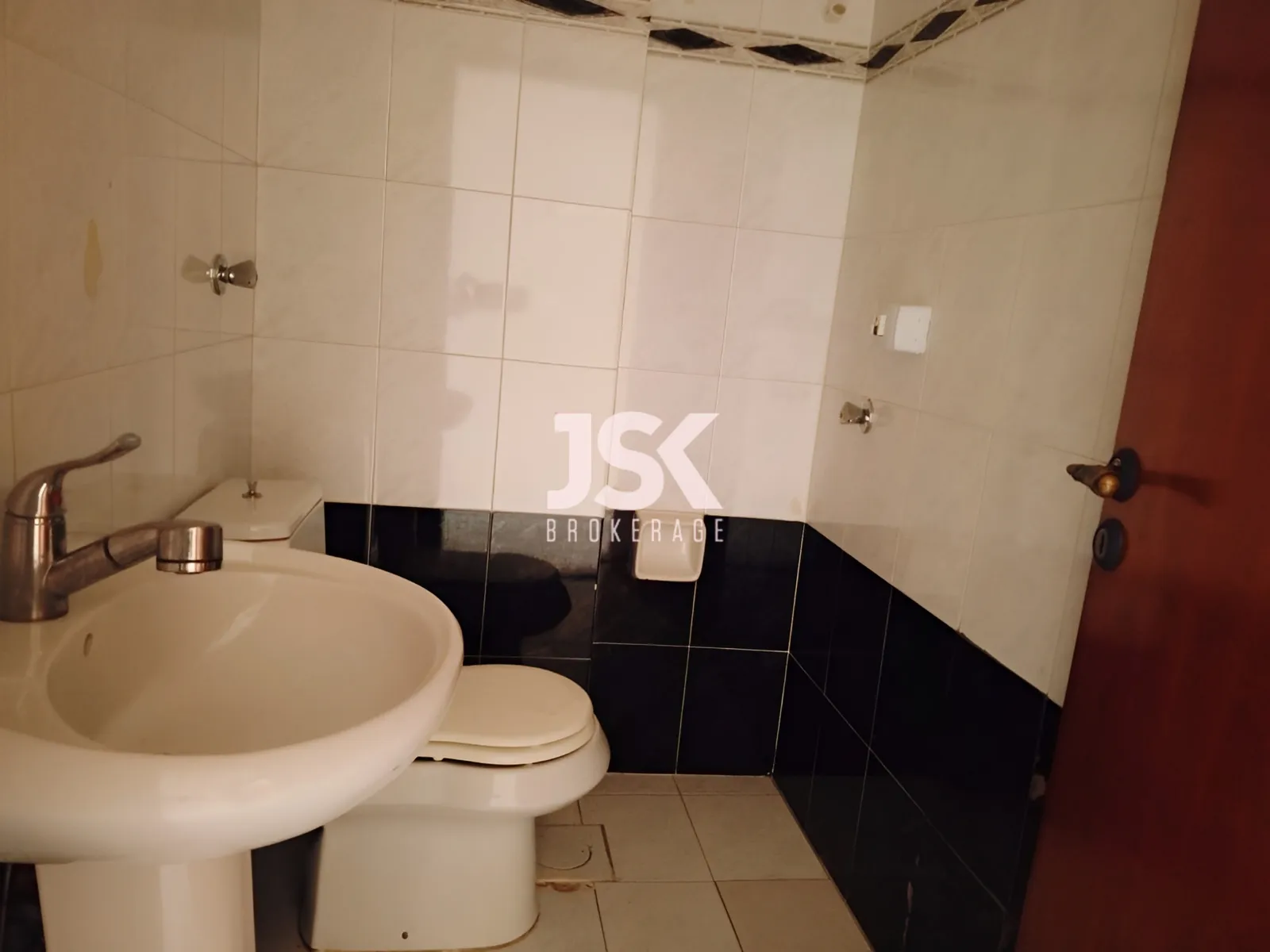 Apartment for Sale in Blat
