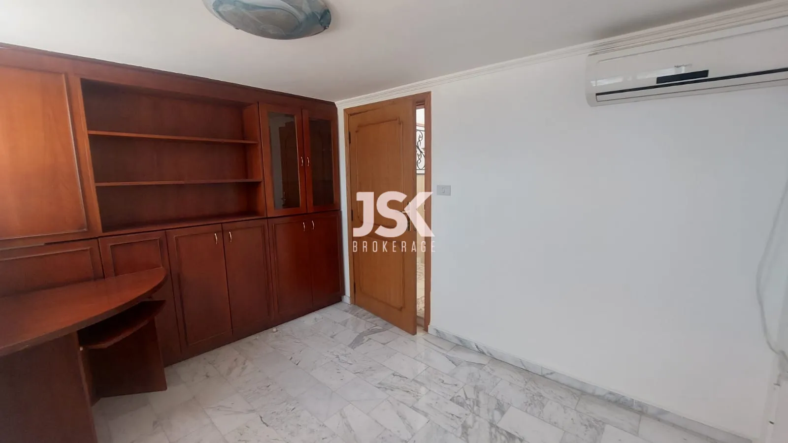 Duplex for Rent in Downtown