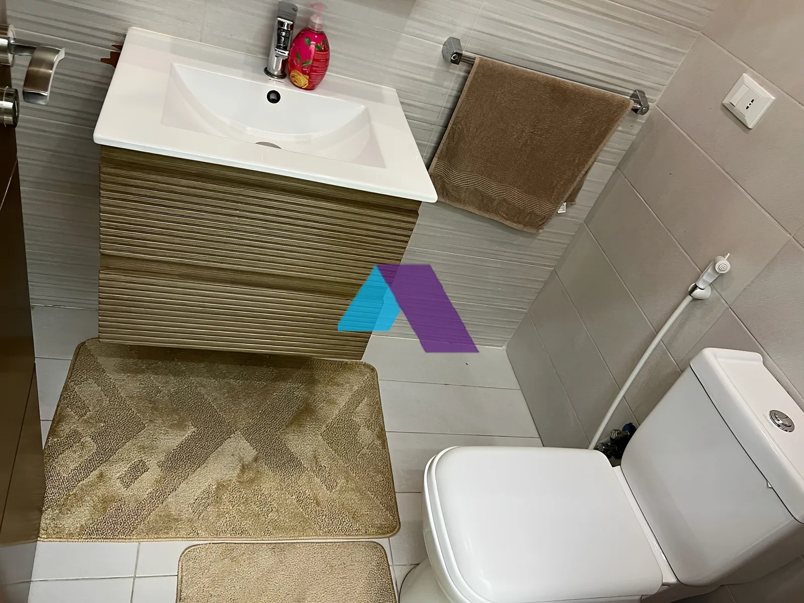 Apartment for Sale in Forn El Chebbak