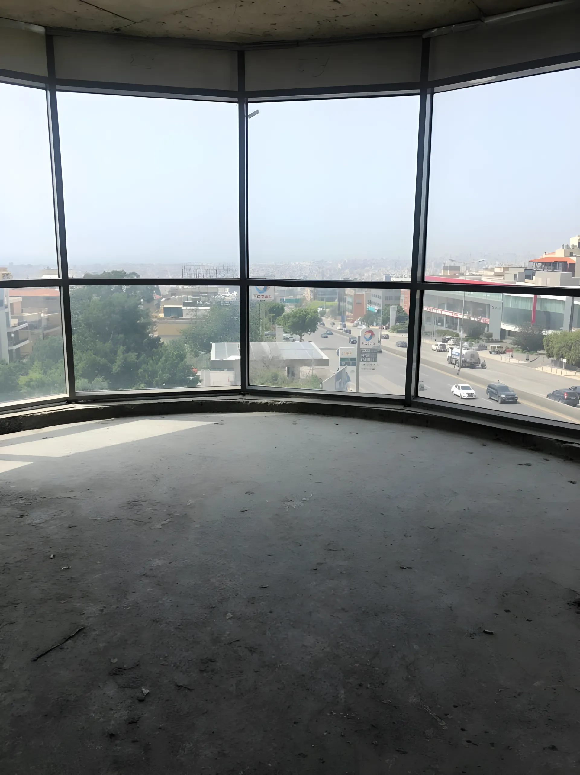 Office for rent in Hazmieh