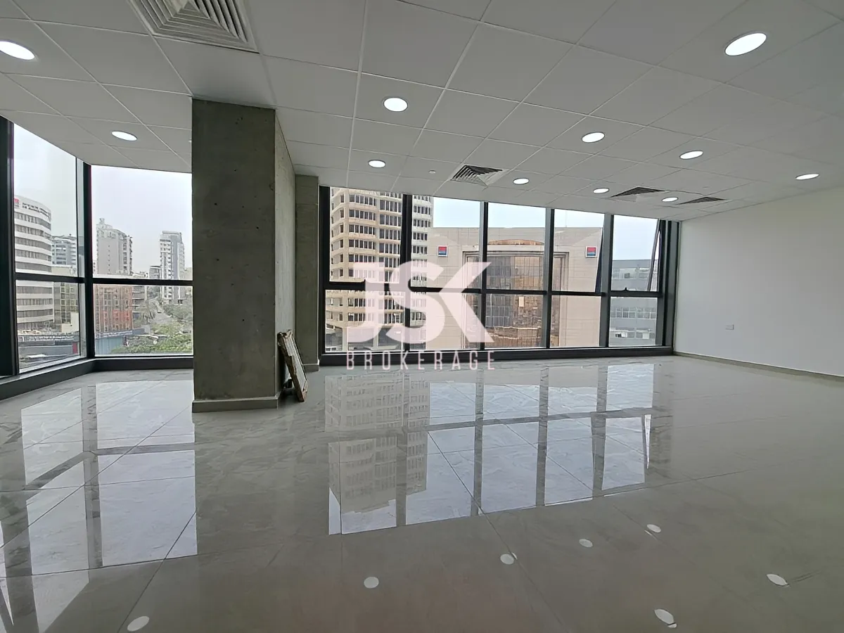 Office for rent in Dekwaneh