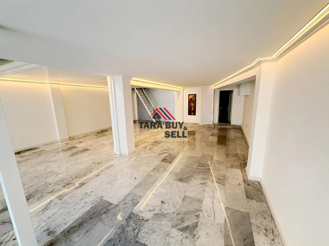 Shop for sale in Zouk Mikael