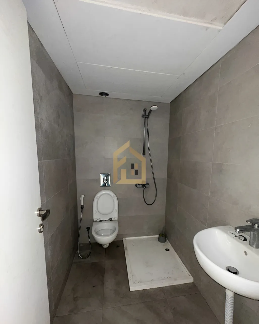 Apartment for sale in Hamra