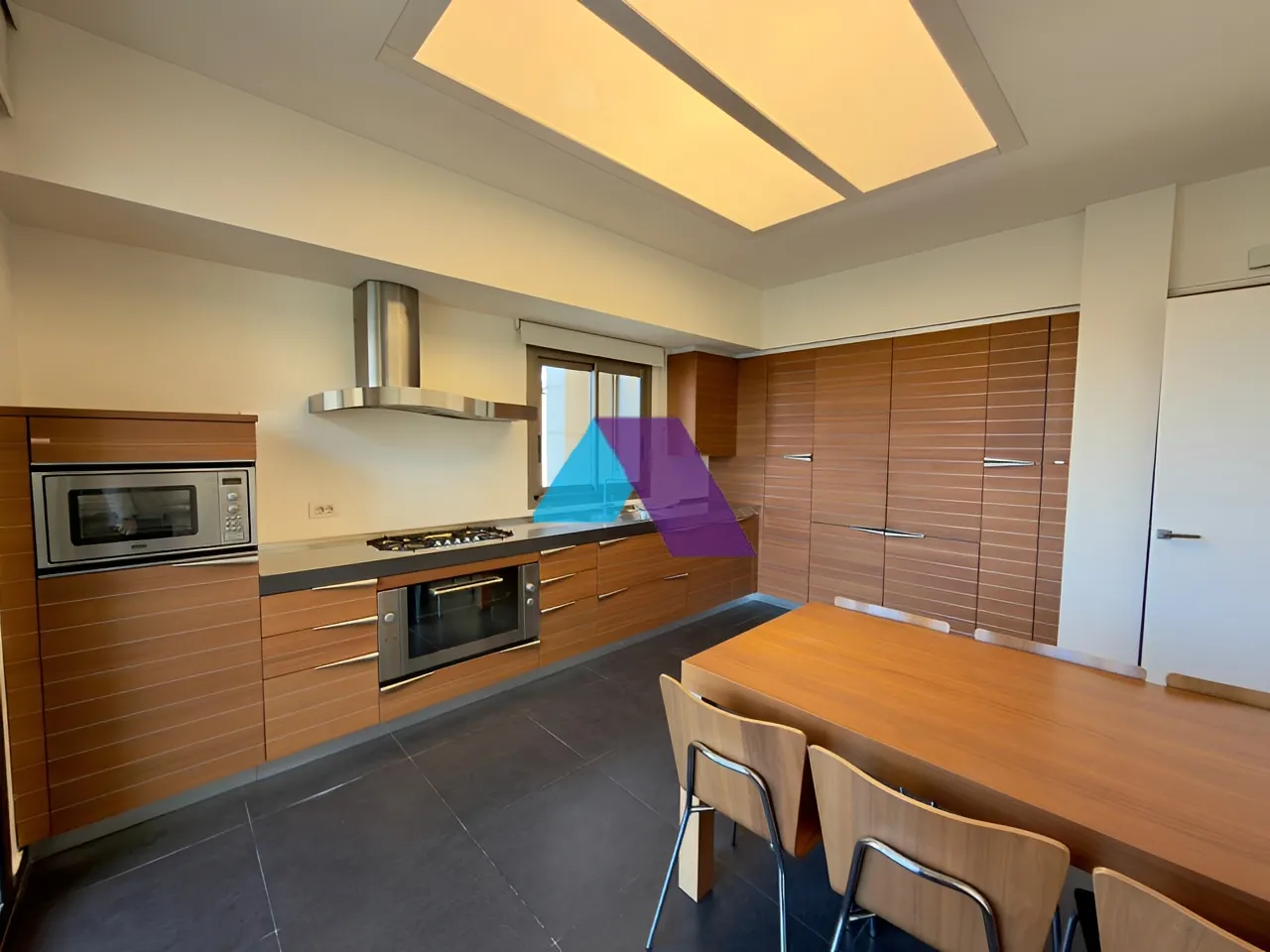Apartment for rent in Ain El Tineh
