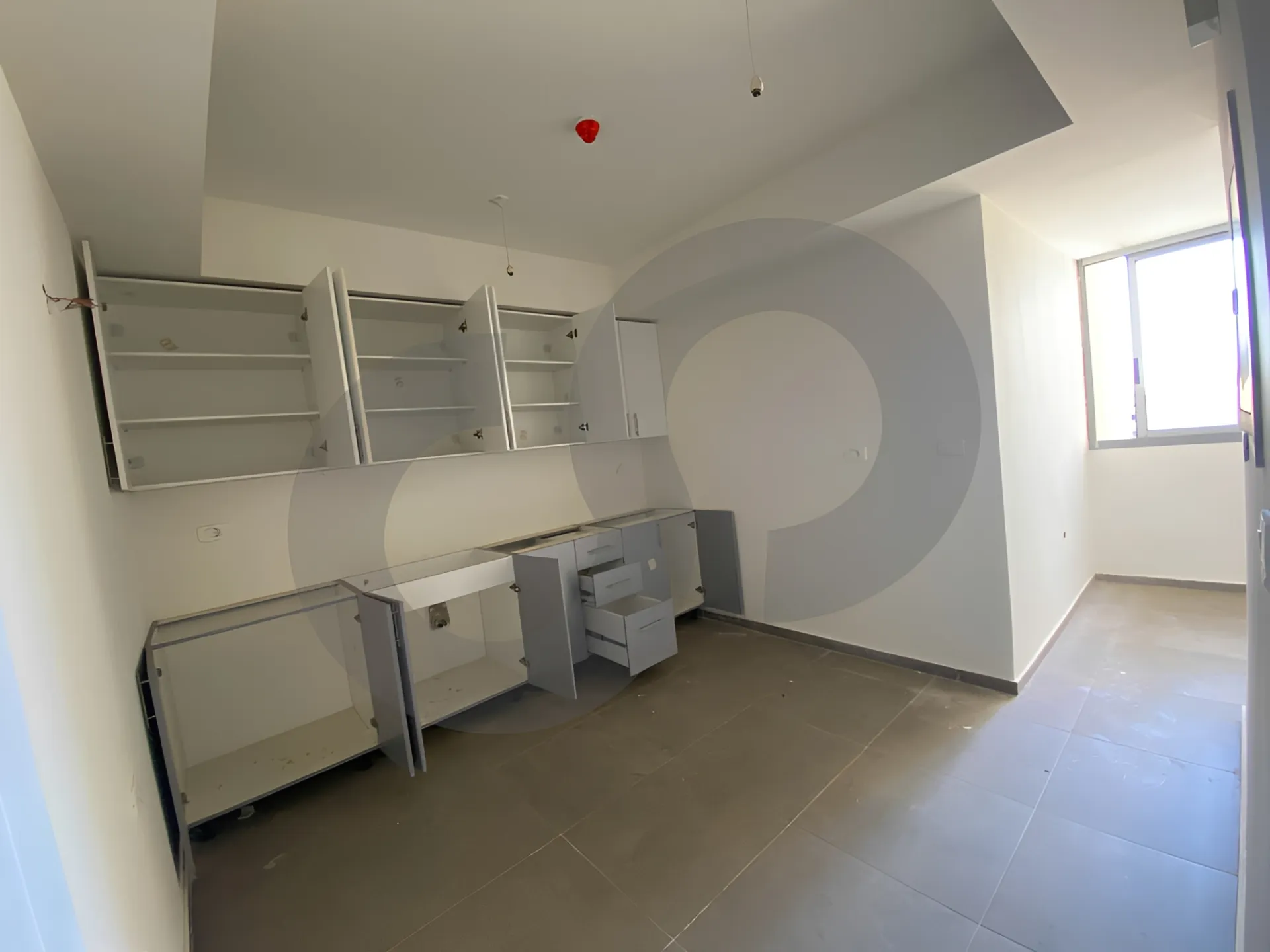 Building for Sale in Tariq El Jdideh