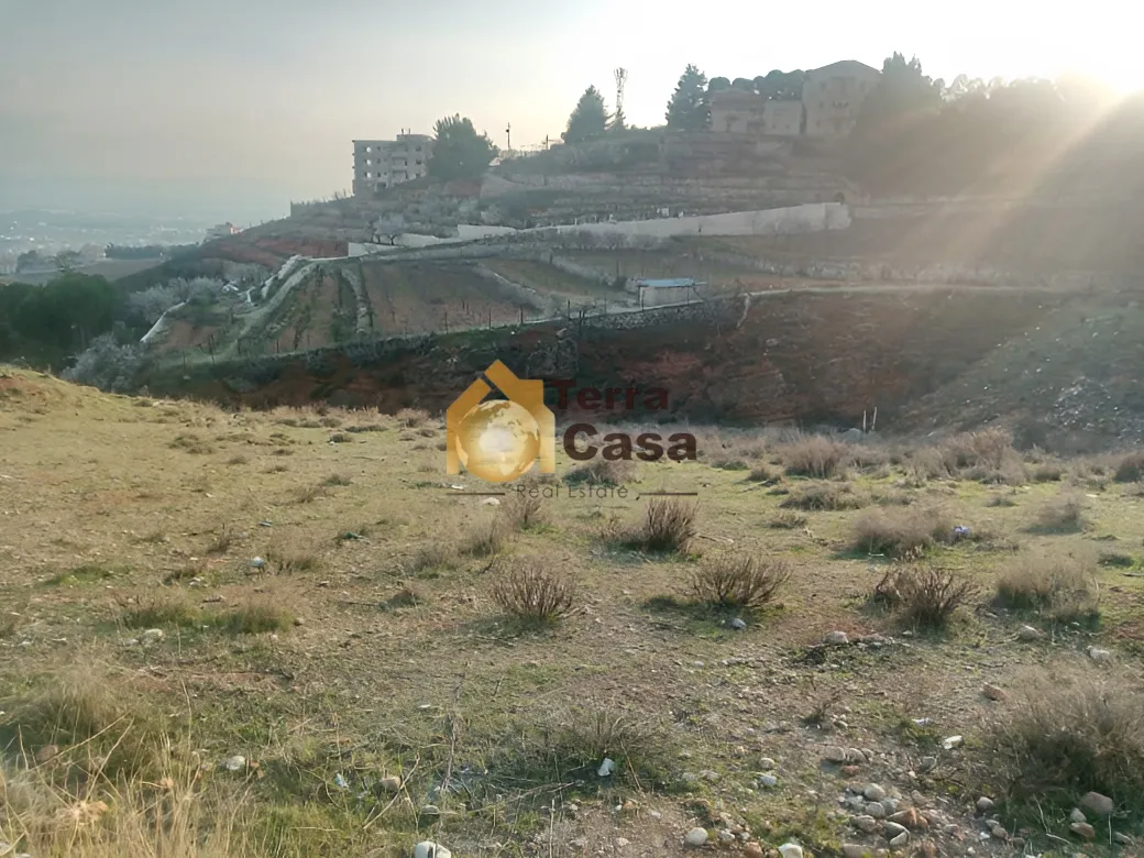 Land for Sale in Aradi Zahle