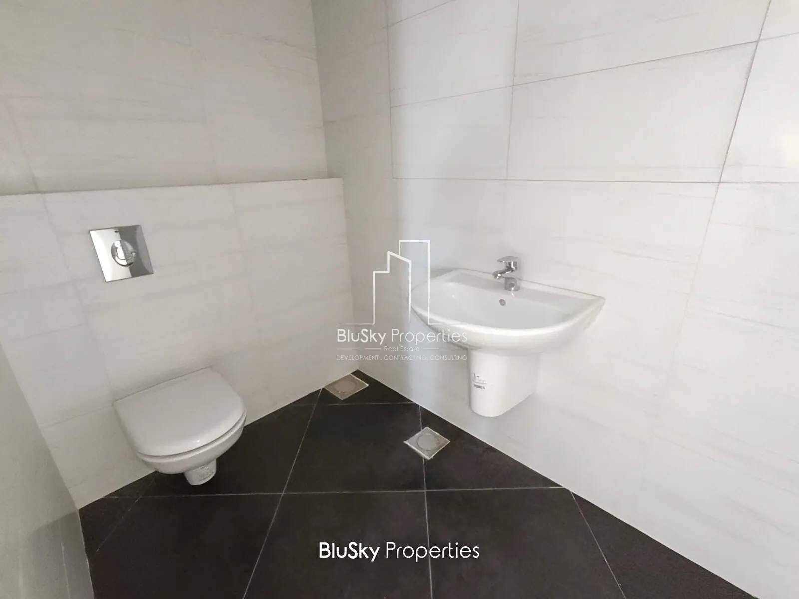 Apartment for Sale in Blat