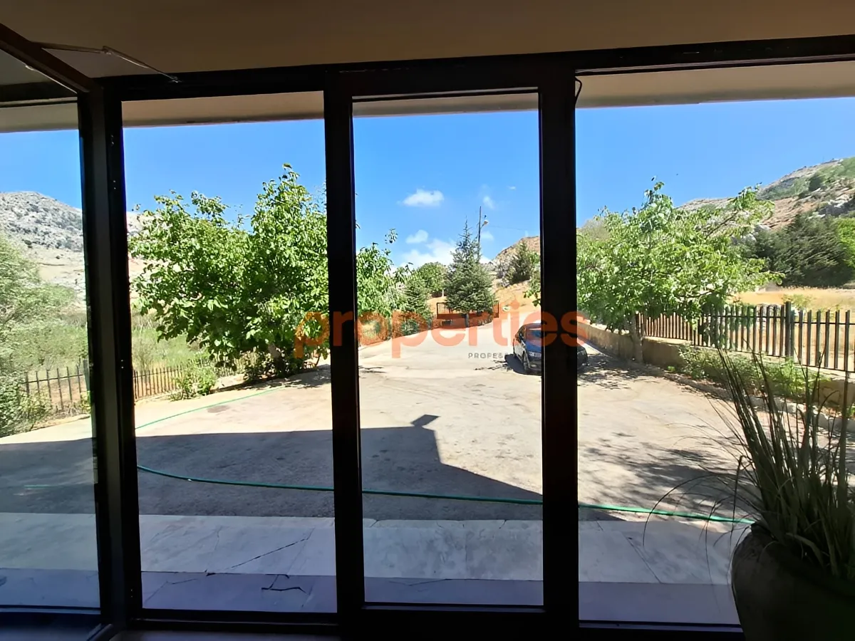 Villa for Sale in Laqlouq