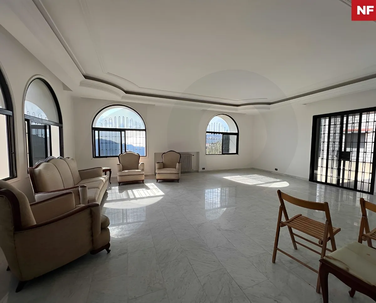 Apartment for Sale in Jeita, Lebanon - 6 bed, 5 bath