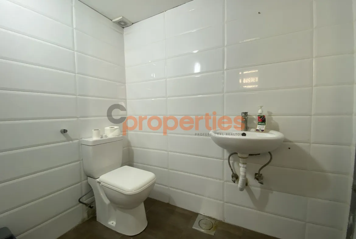 Office for Rent in Zalqa