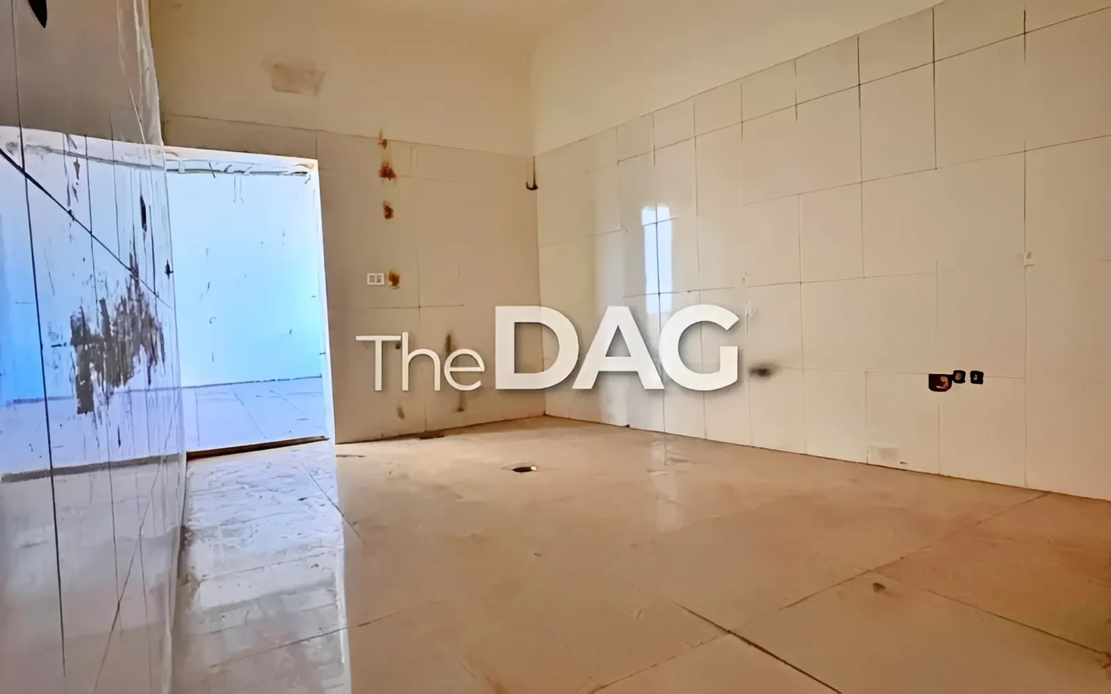 Shop for rent in Hazmieh