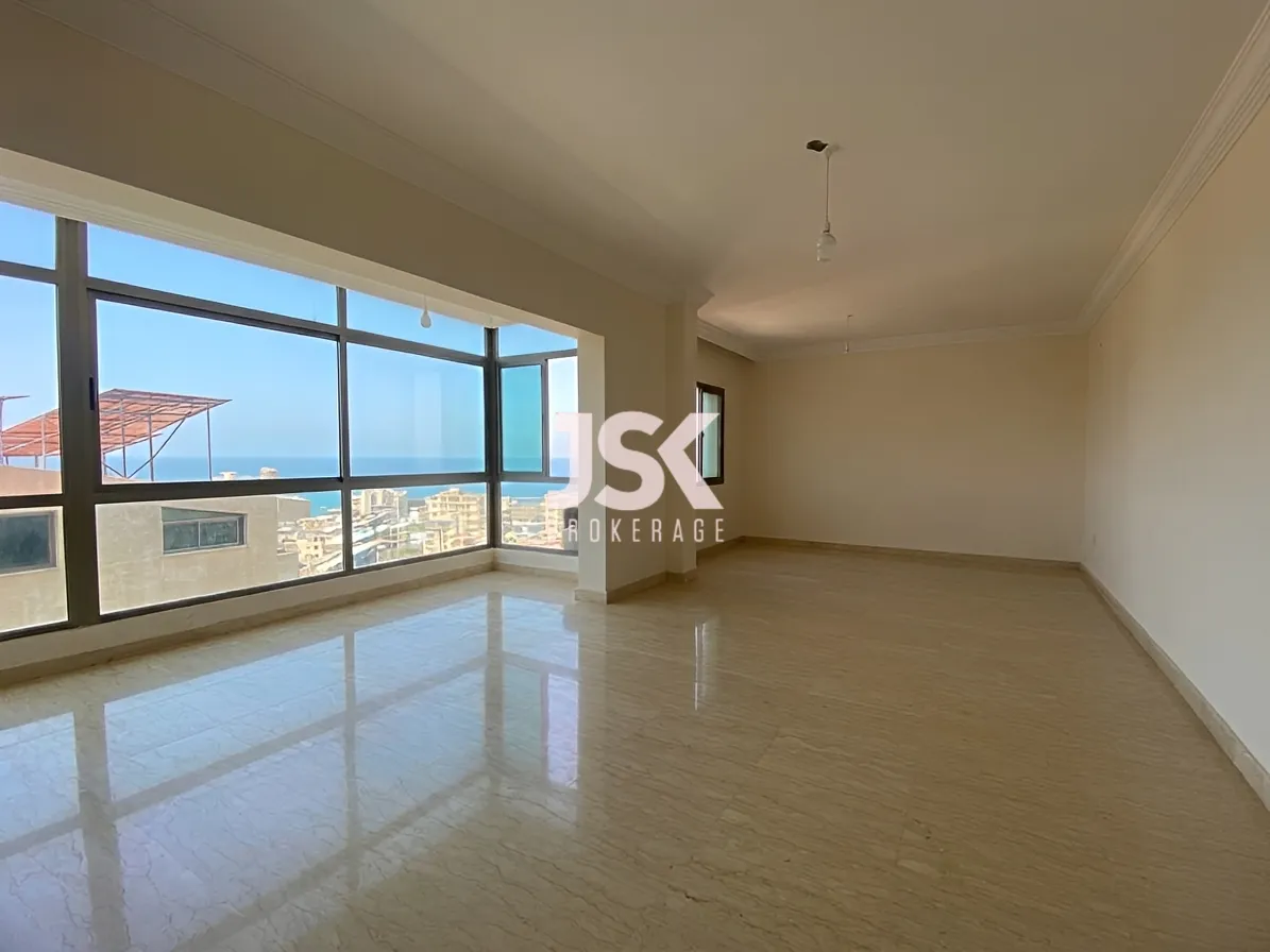 Apartment for Sale in Khalde - 4 bed
