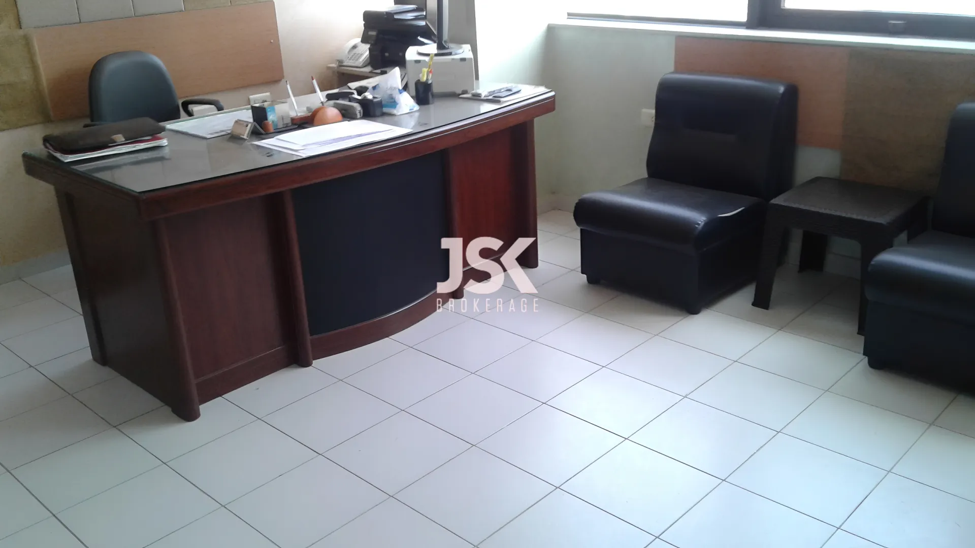 Office for Rent in Baouchriyeh