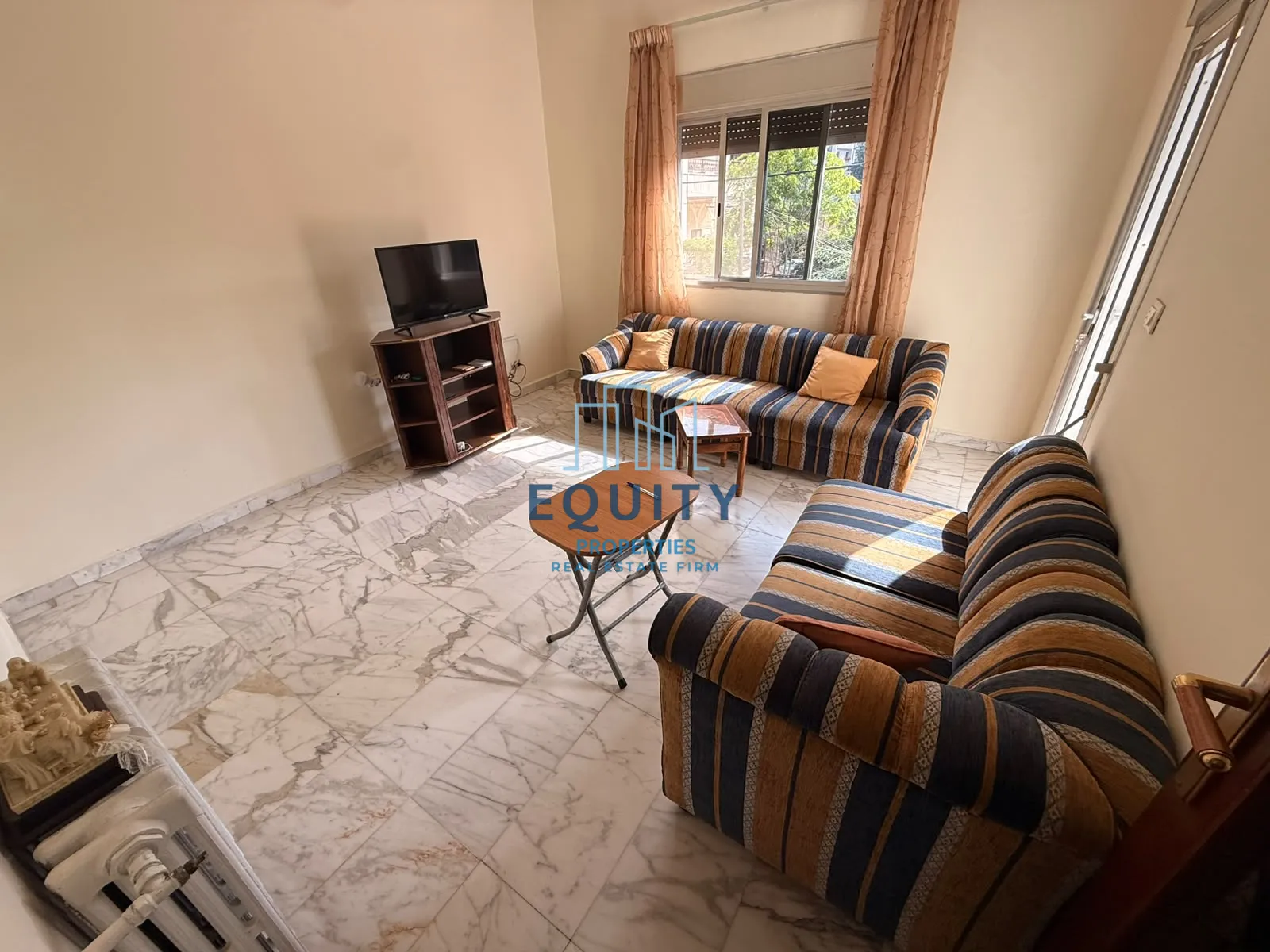 Apartment for rent in Mazraat Yachouh - 3 bed, 3 bath