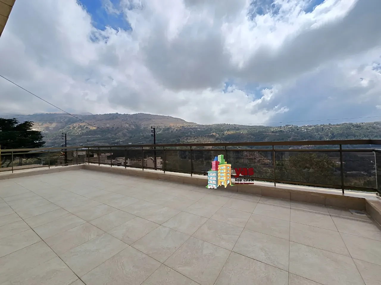 Villa for Sale in Kfardebian - 8 bed, 7 bath