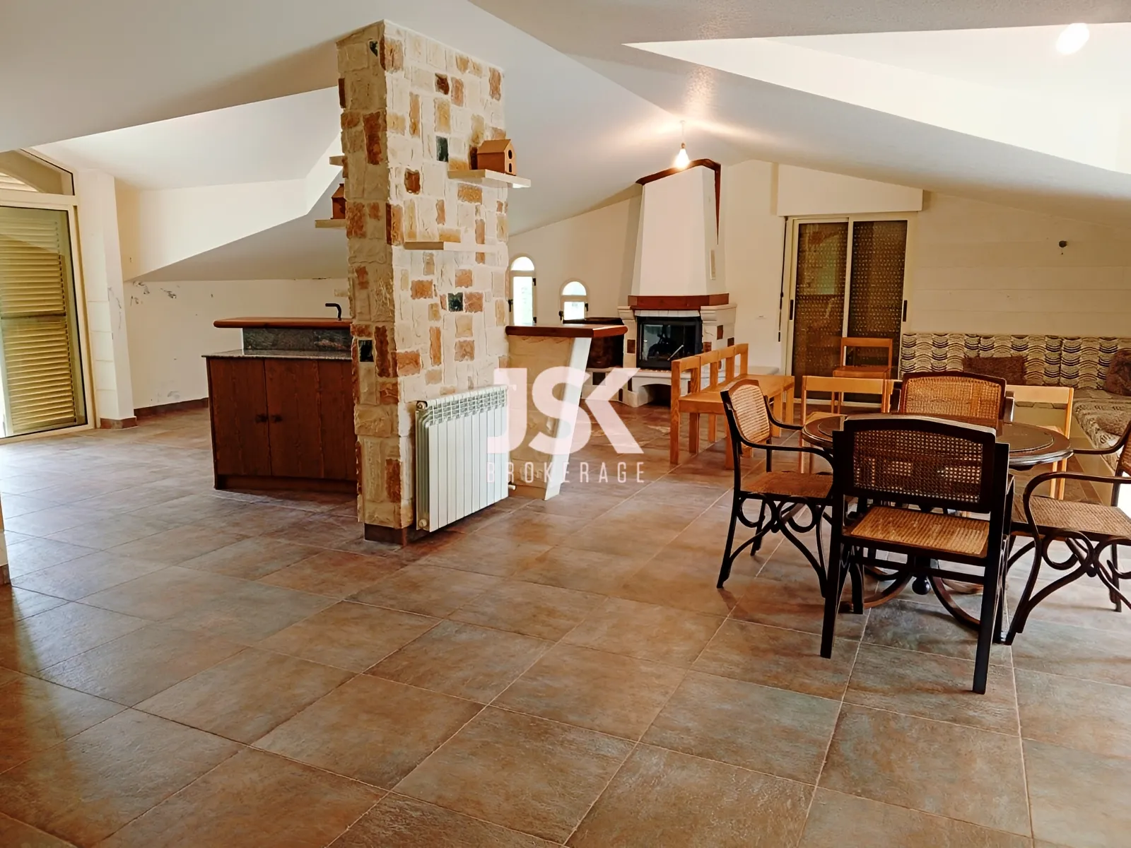 Villa for Sale in Kfour