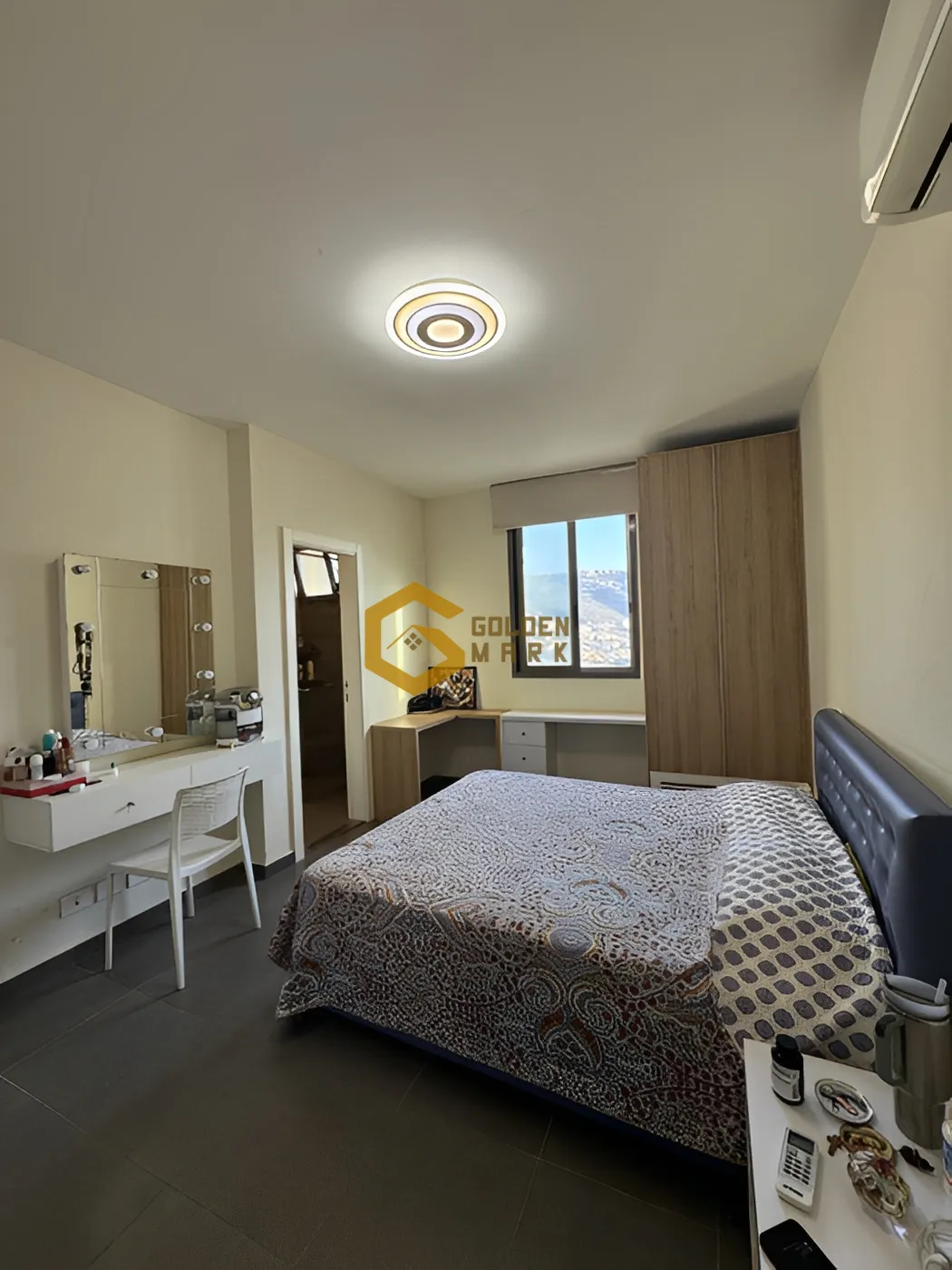 Apartment for Sale in Adma w Dafnah - 3 bed, 4 bath