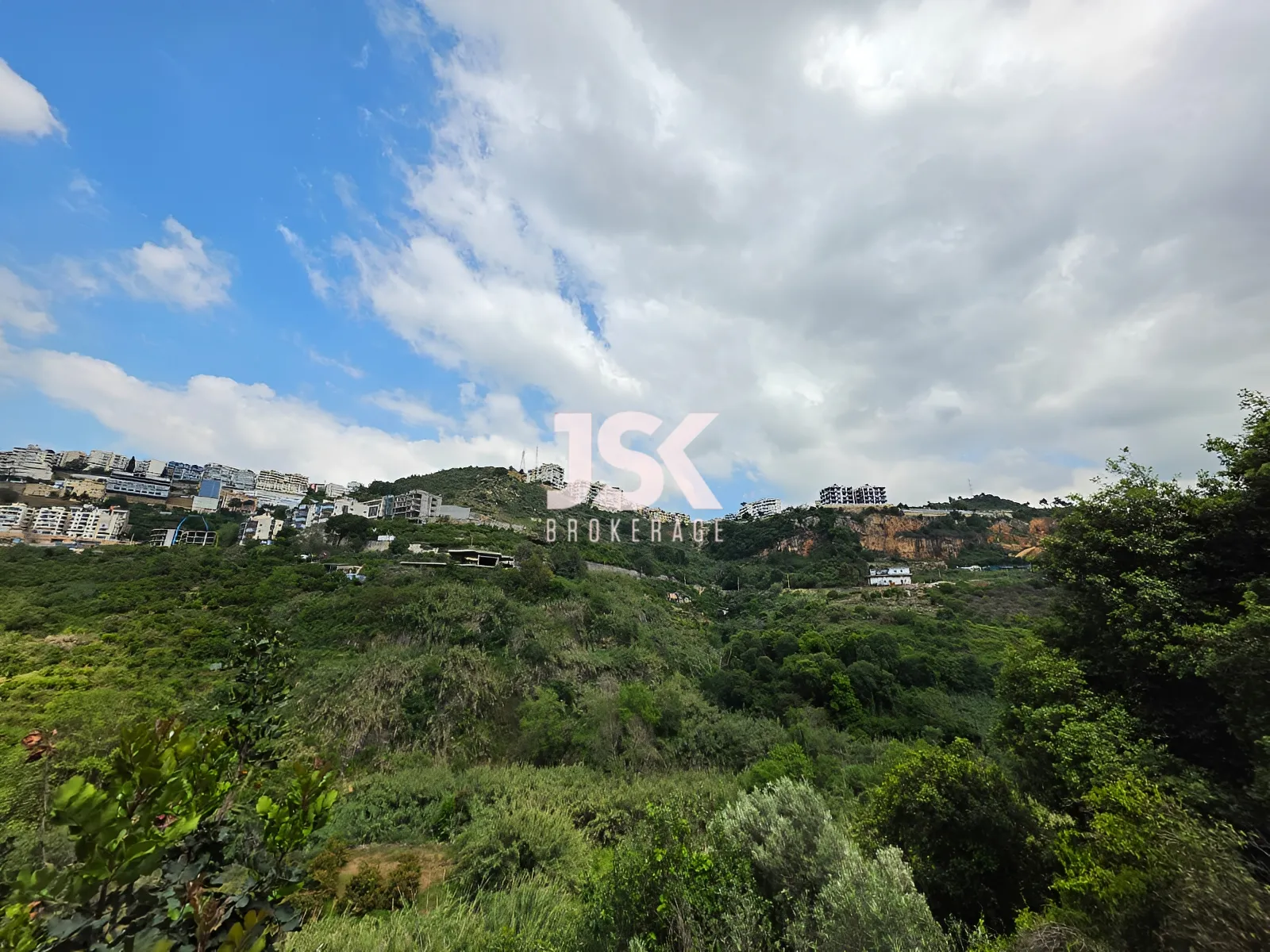 Land for Sale in Mar Takla