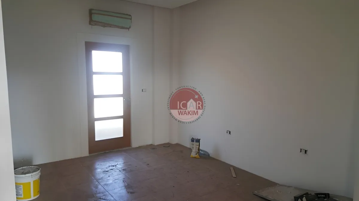 Office for rent in Jdeideh