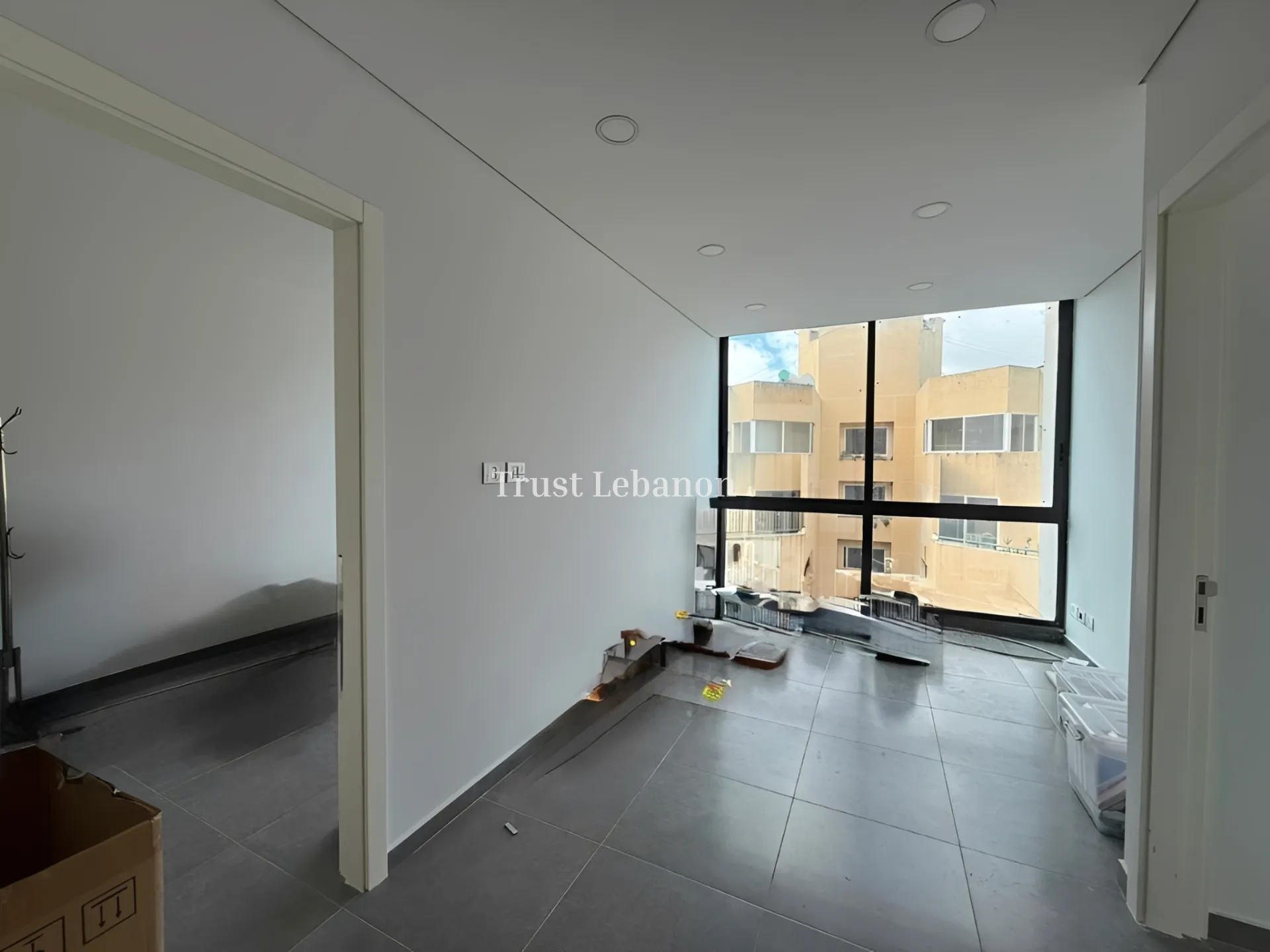Office for rent in Beit Meri, Lebanon