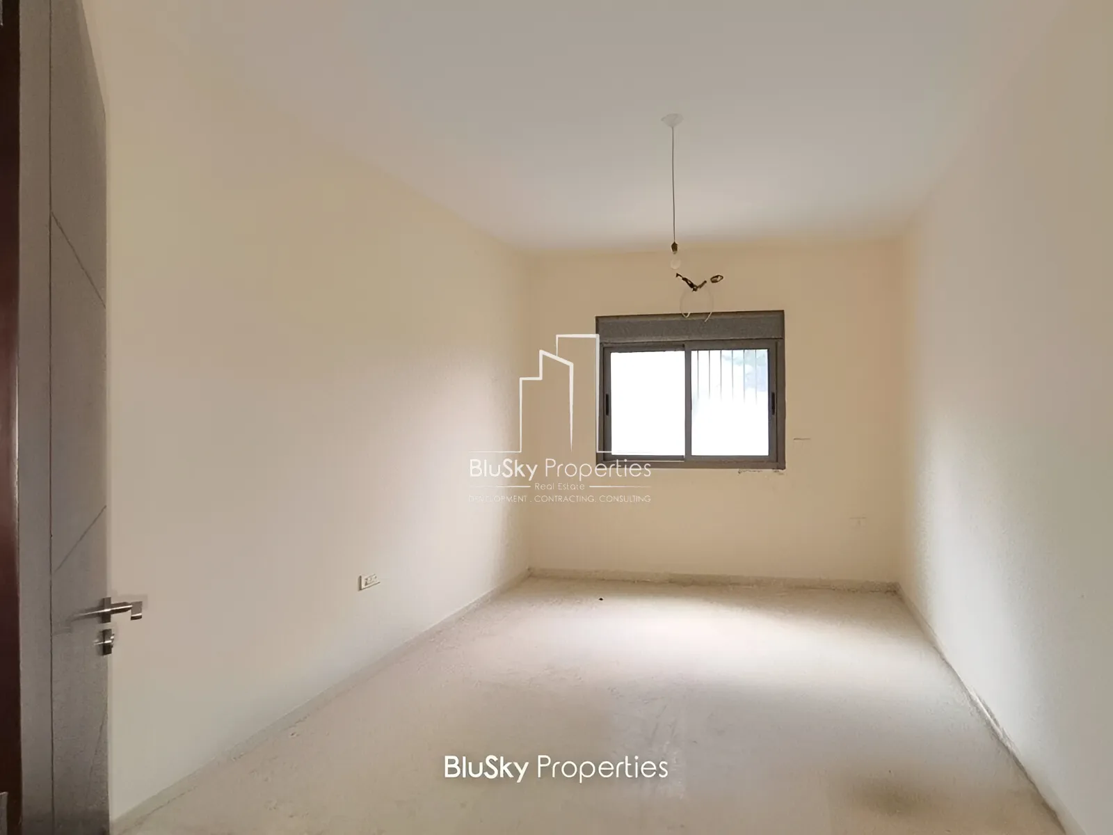 Apartment for Sale in Mtayleb
