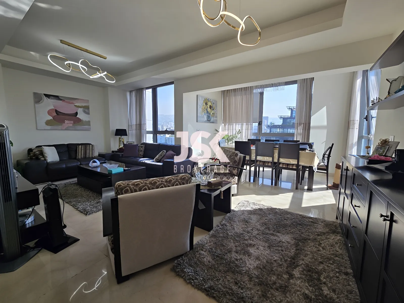 Apartment for Sale in Achrafieh - 2 bed