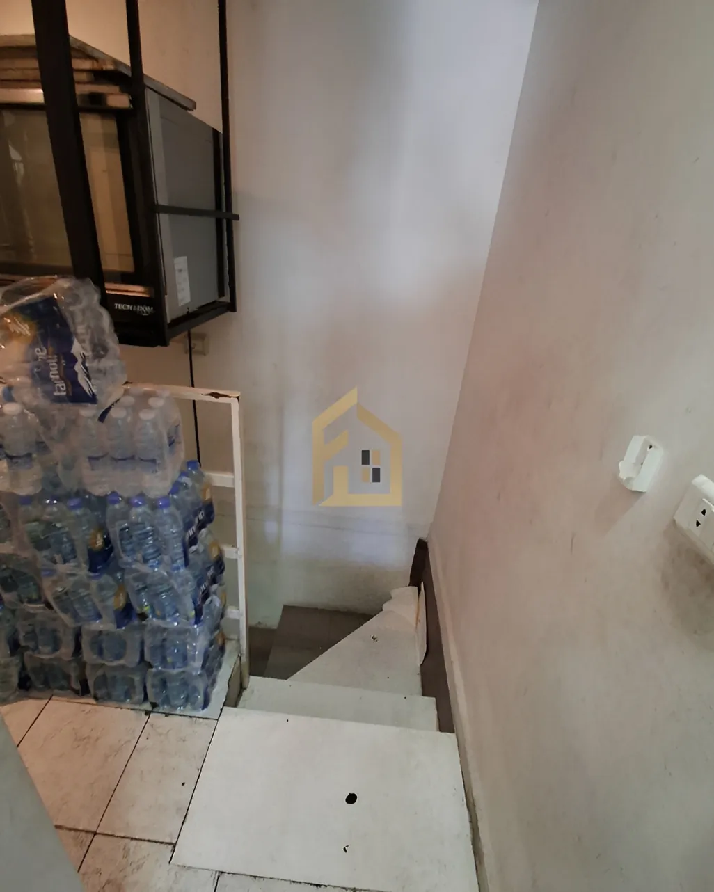 Shop for rent in Jal El Dib, Lebanon