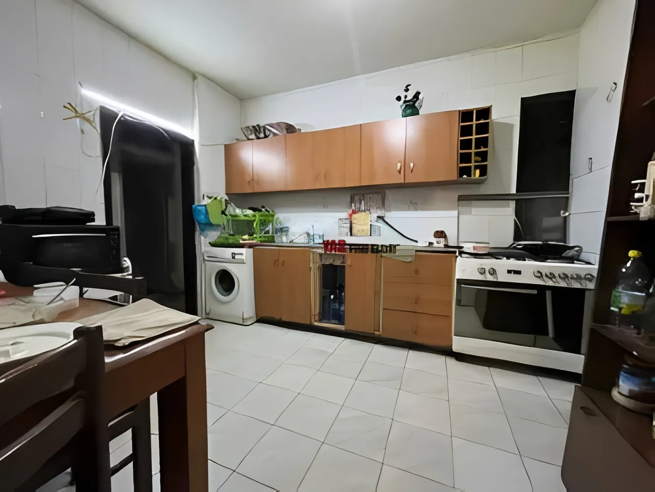 Apartment for Sale in Haret Sakhr