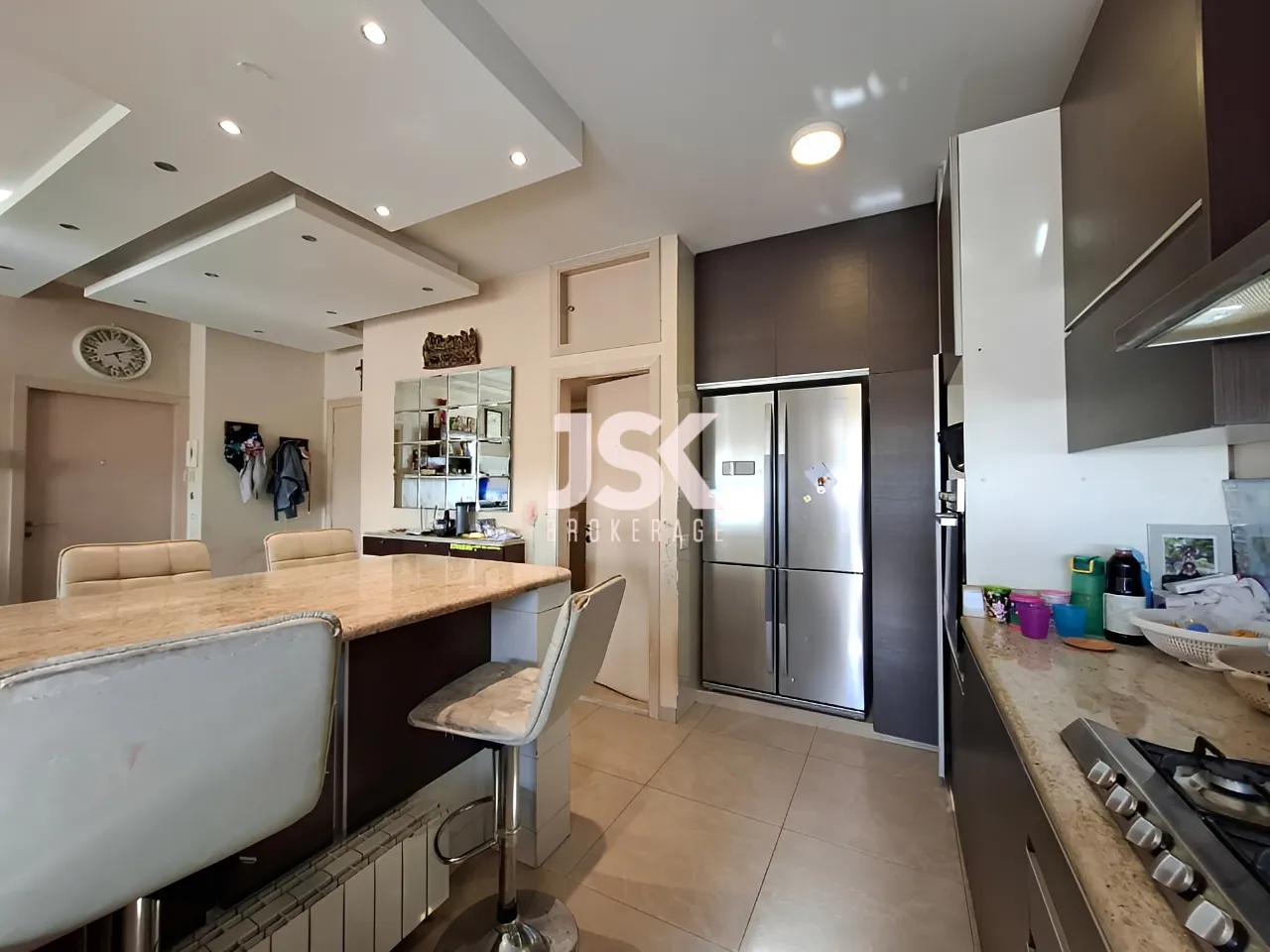 Apartment for Sale in Ballouneh