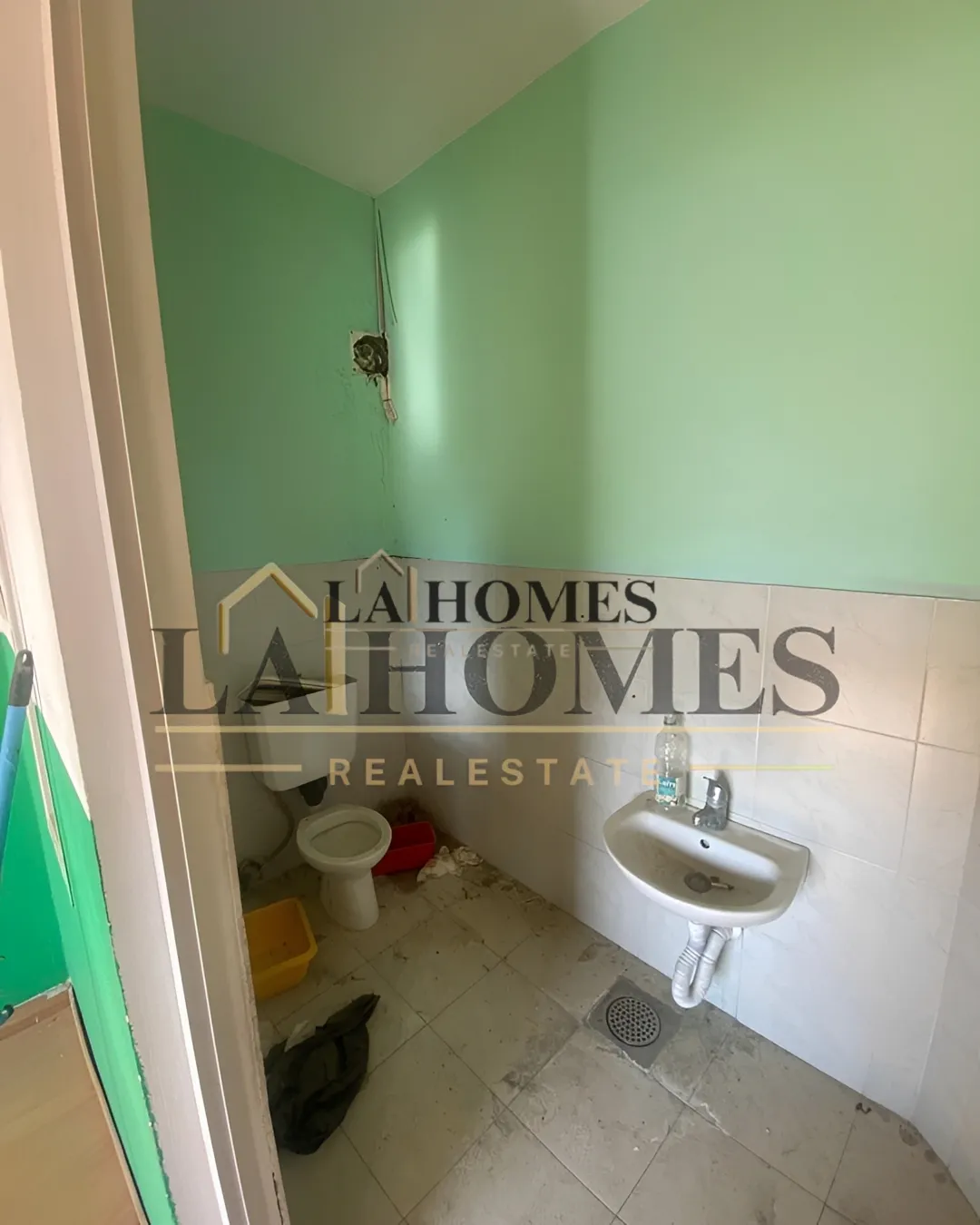 Office for rent in Zouk Mosbeh