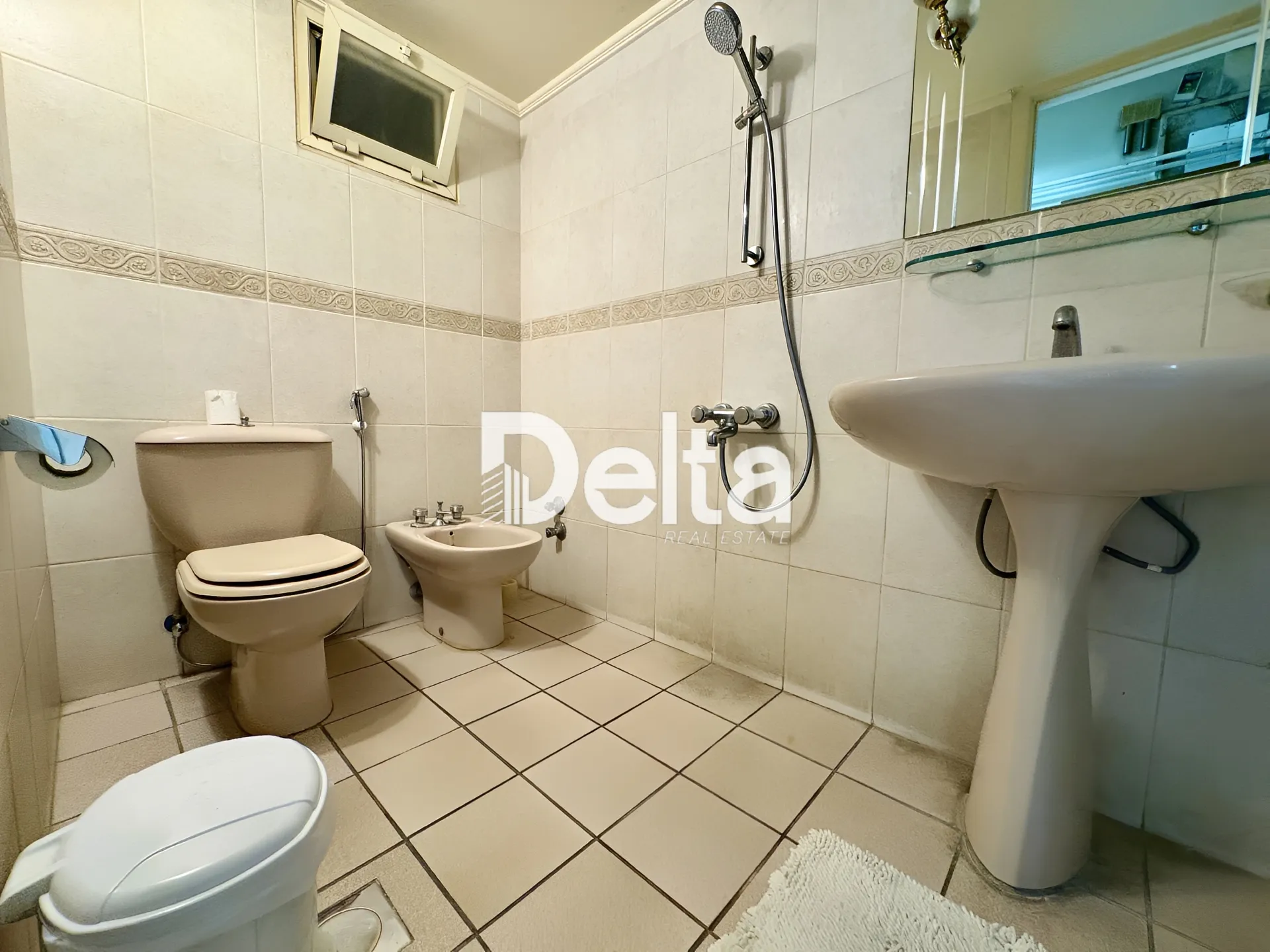 Apartment for sale in Mar elias, beirut, lebanon