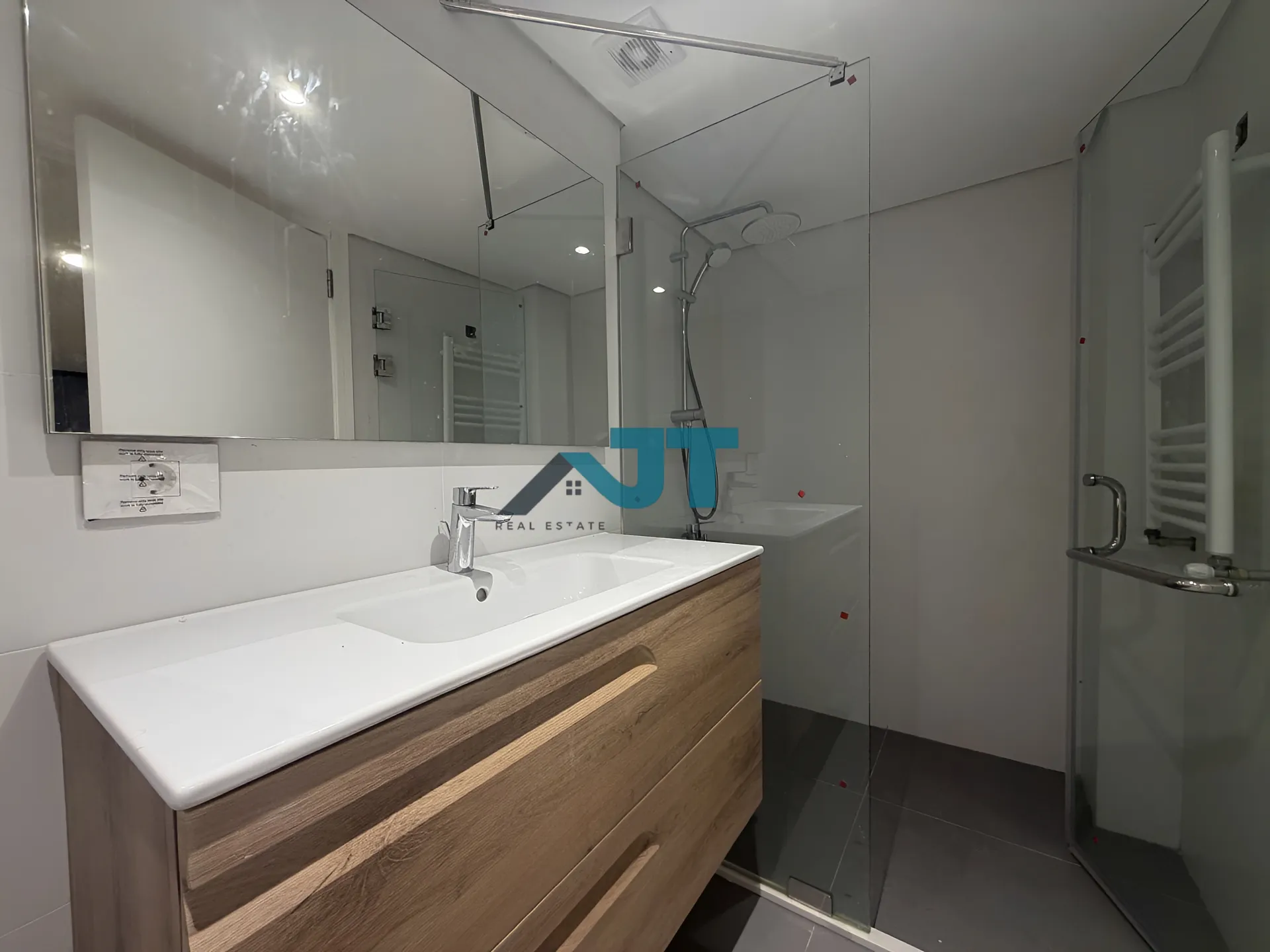 Duplex for rent in Gemmayzeh