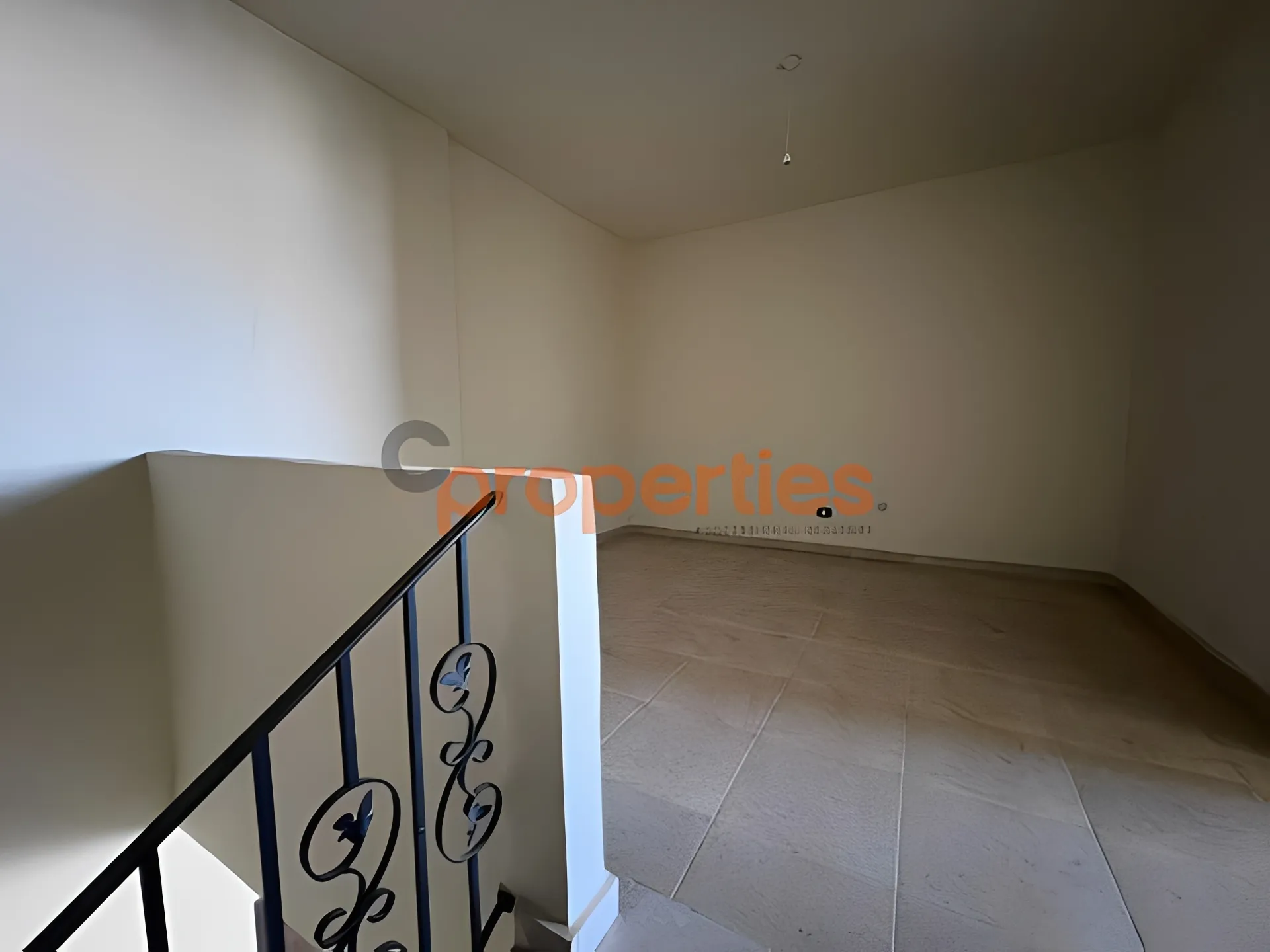 Apartment for Sale in Mar Roukouz