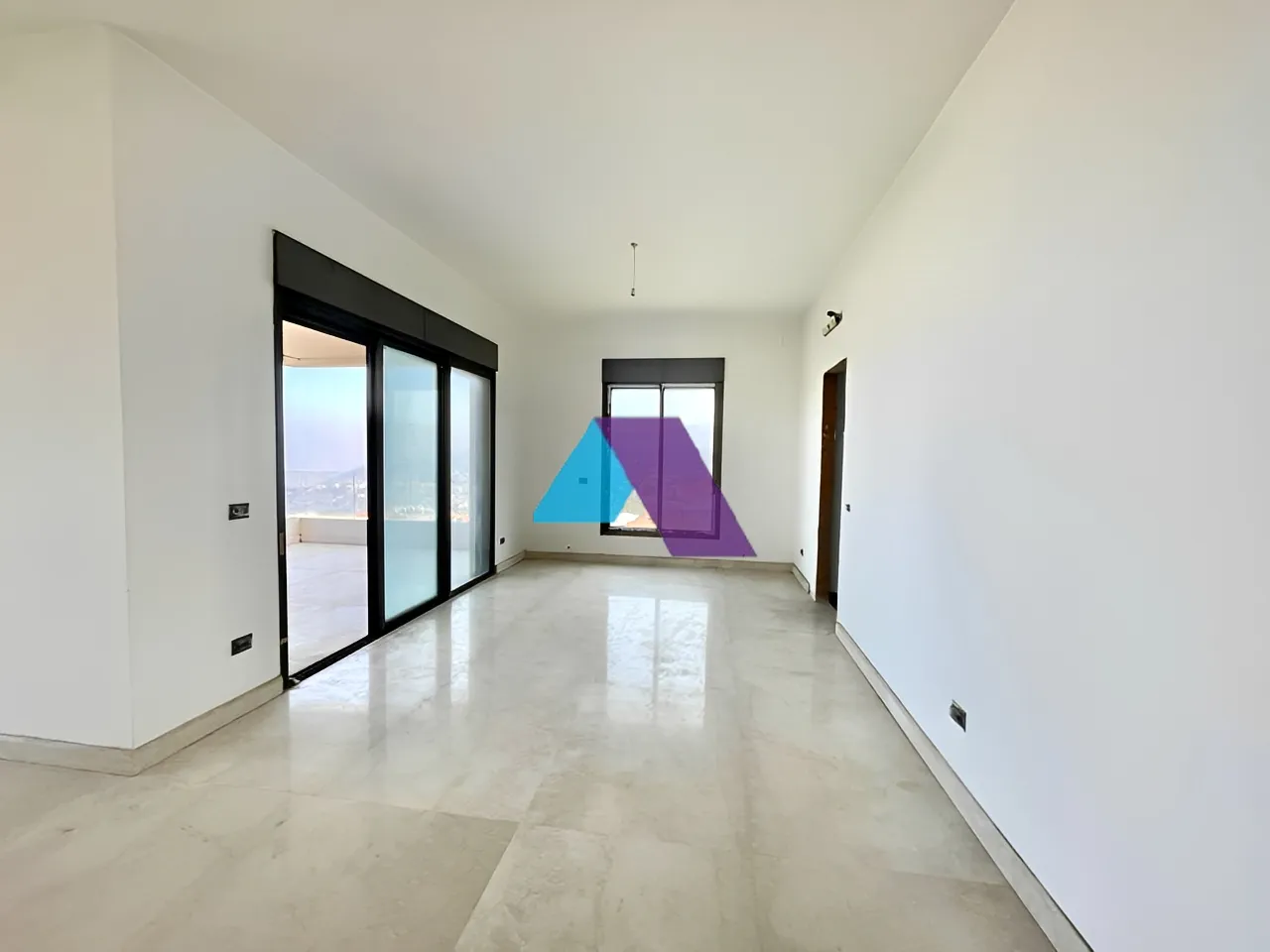 Apartment for Sale in Cornet Chahwan - 3 bed, 4 bath