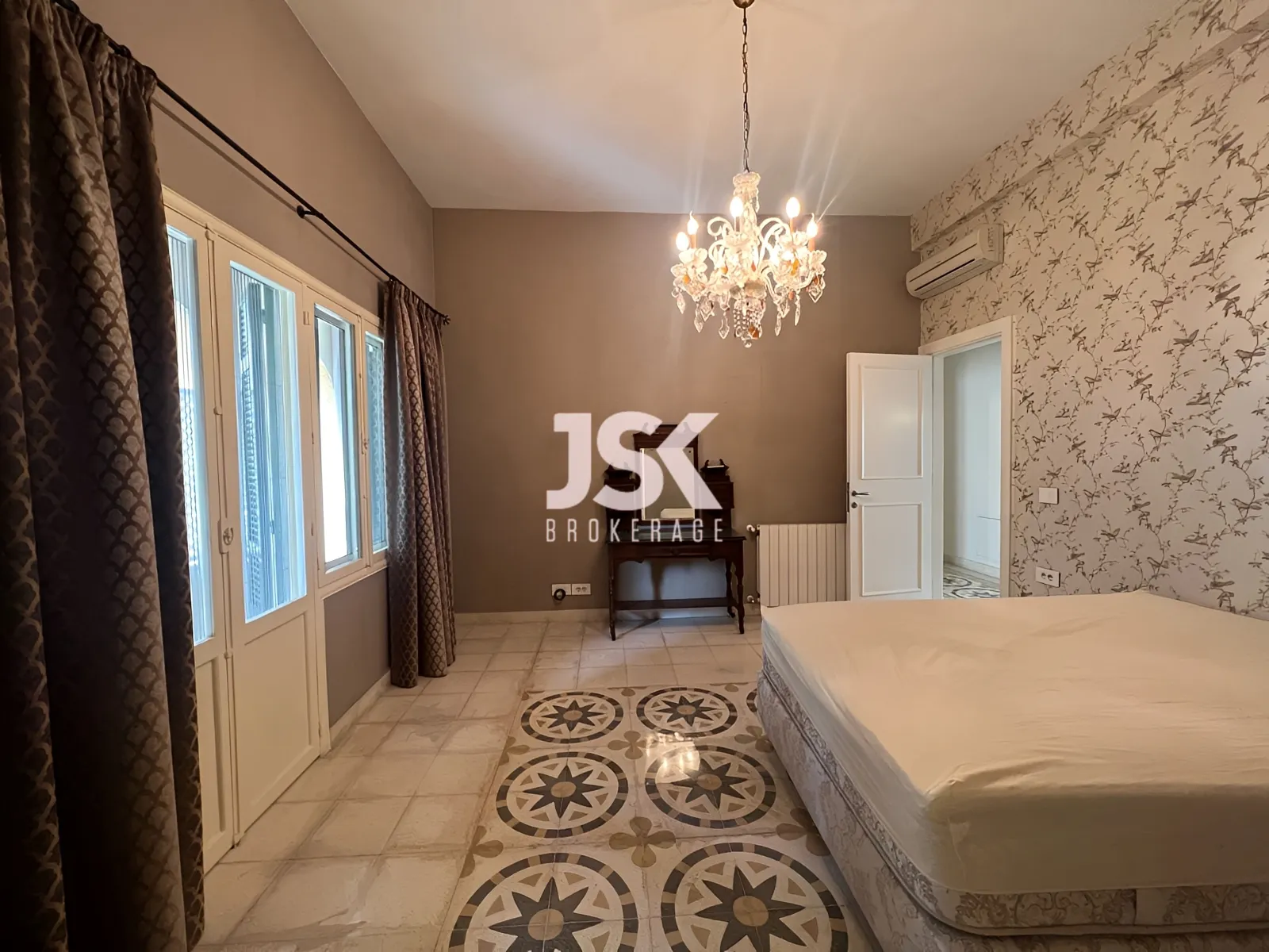 Apartment for Rent in Achrafieh