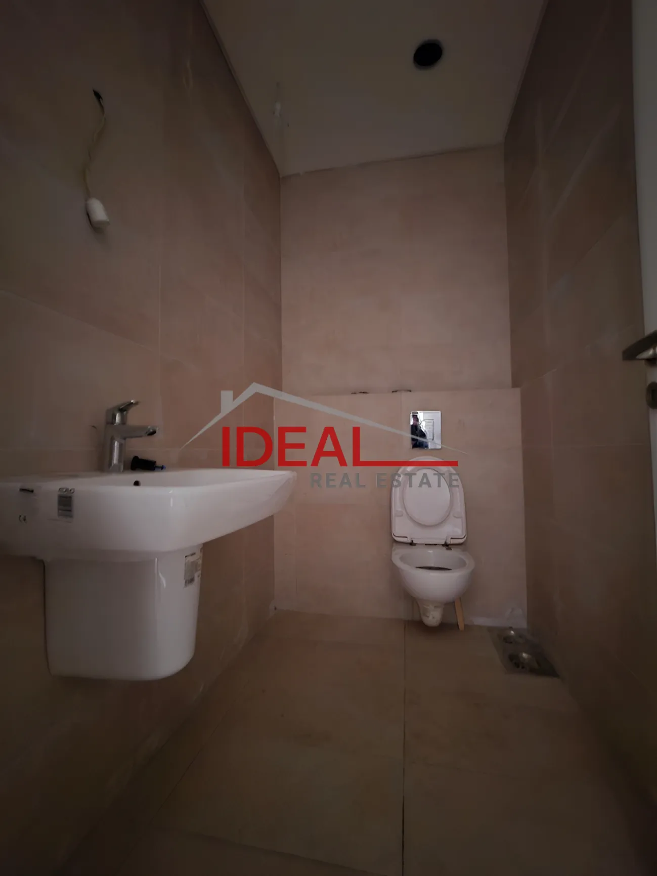 Apartment for sale in Hazmieh, Lebanon - 3 bed, 4 bath
