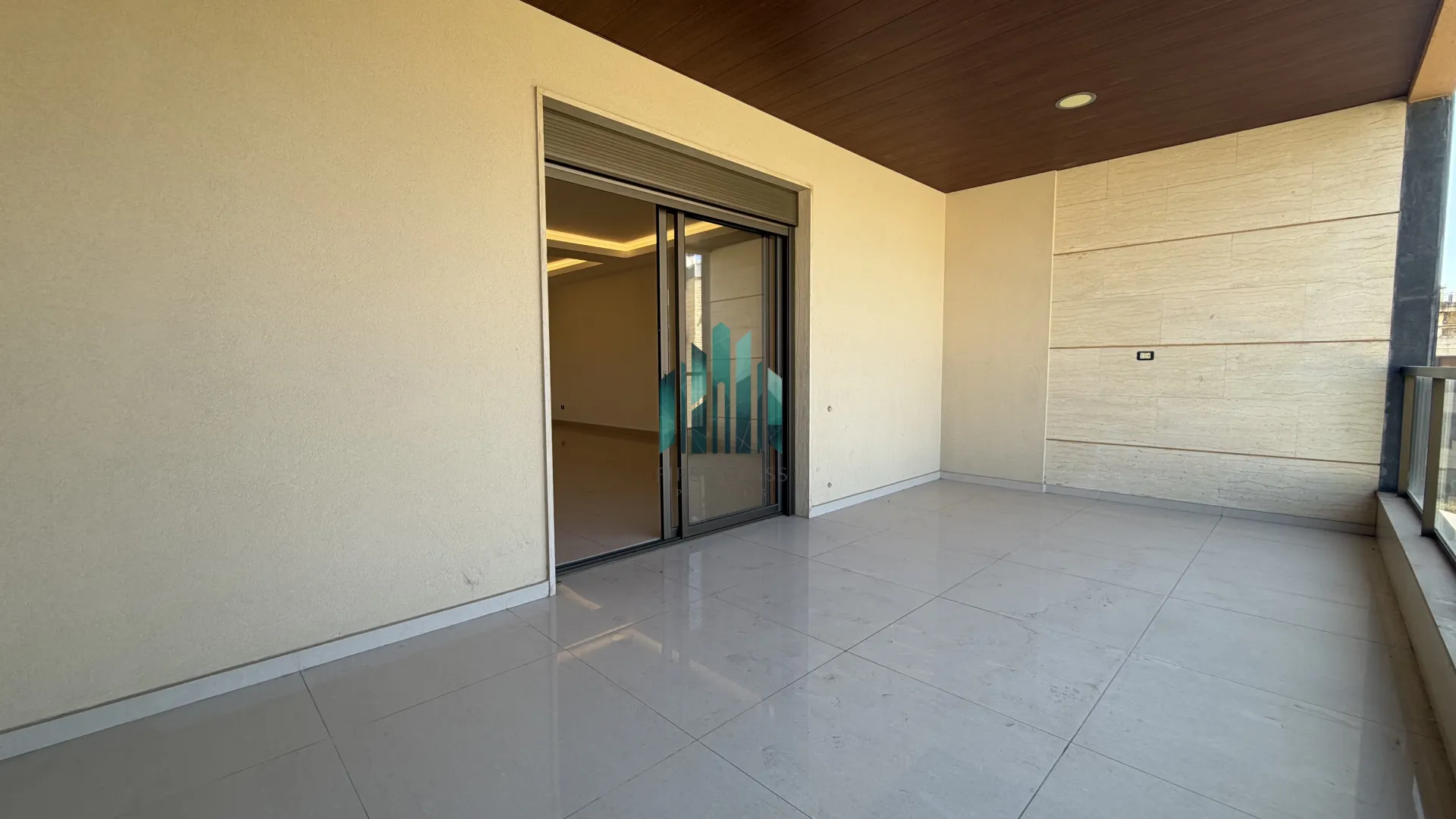 Apartment for sale in Mazraat Yachoua