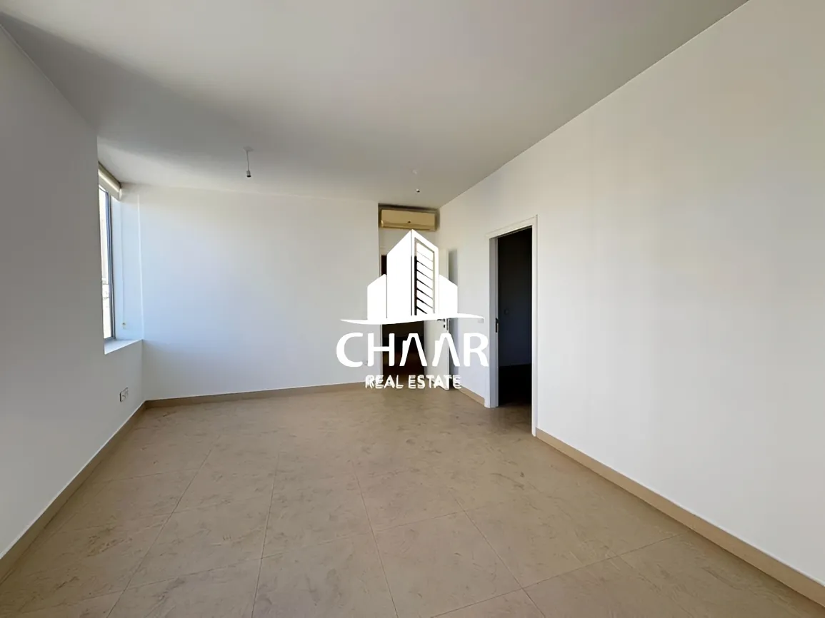 Office for sale in Clemenceau, Bayrut, Lebanon