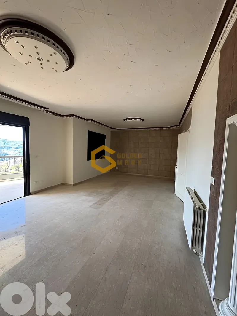 Apartment for Sale in Ajaltoun - 3 bed, 4 bath