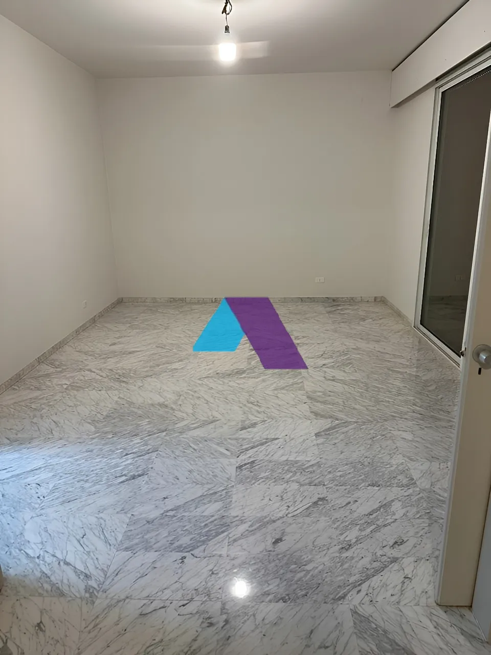 Apartment for Sale in Verdun