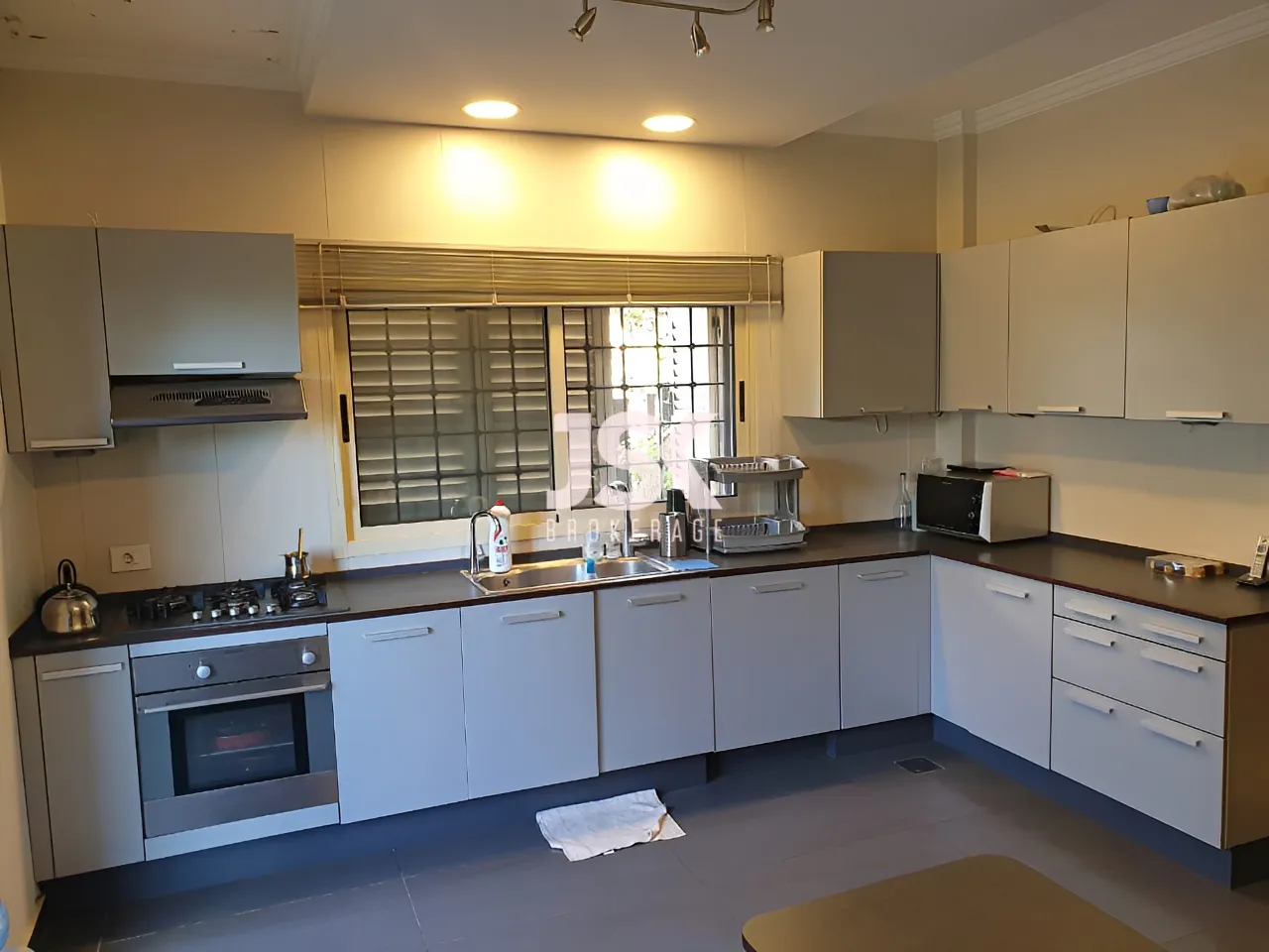 Villa for Rent in Aaraiya