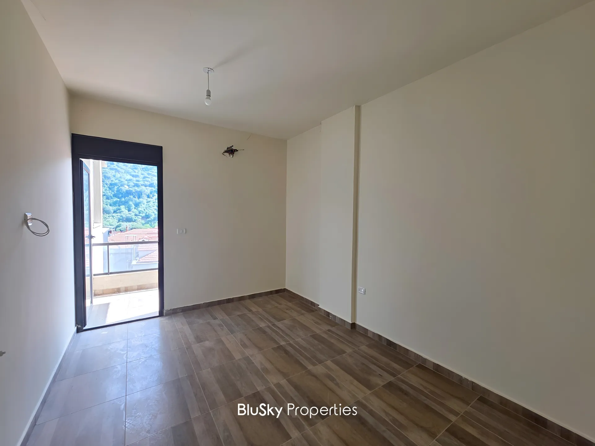 Apartment for rent in Baabdat, lebanon
