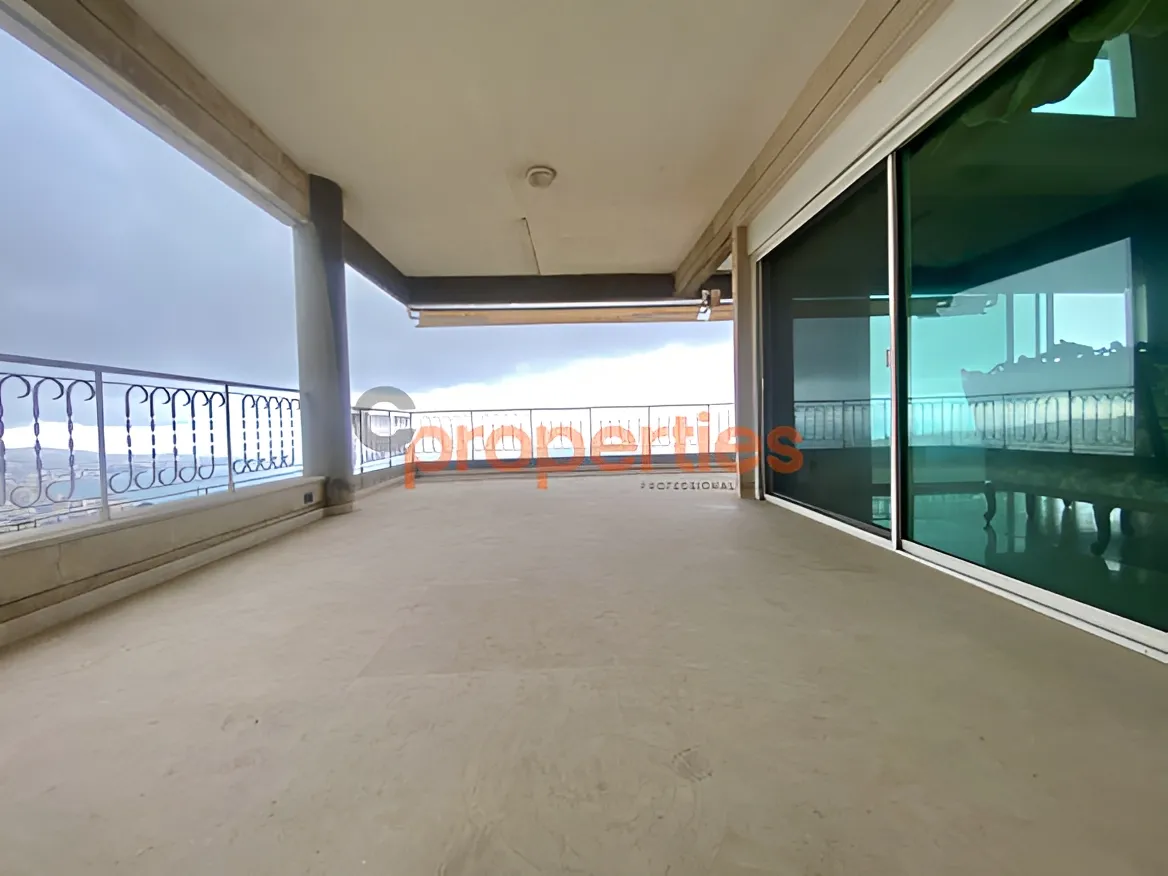 Penthouse for Sale in Kfar Hbab - 4 bed, 3 bath