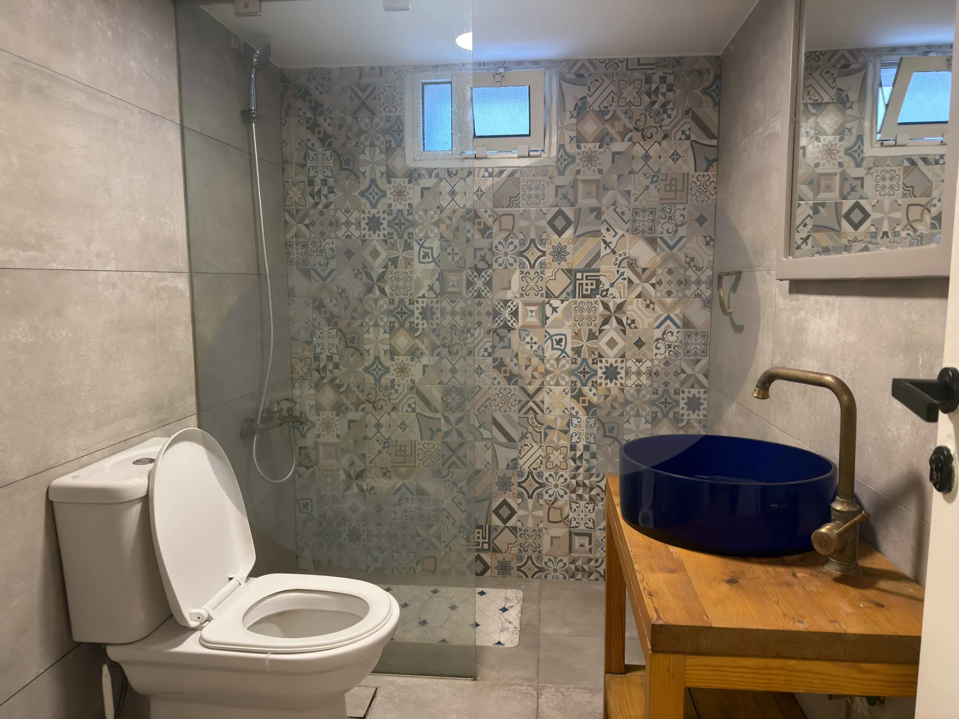 Apartment for Rent in Raoucheh