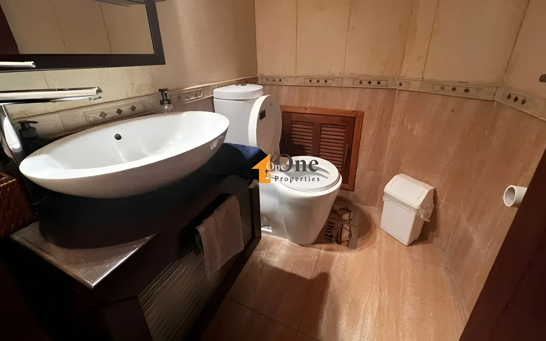 Villa for Sale in Zeitoun, Lebanon