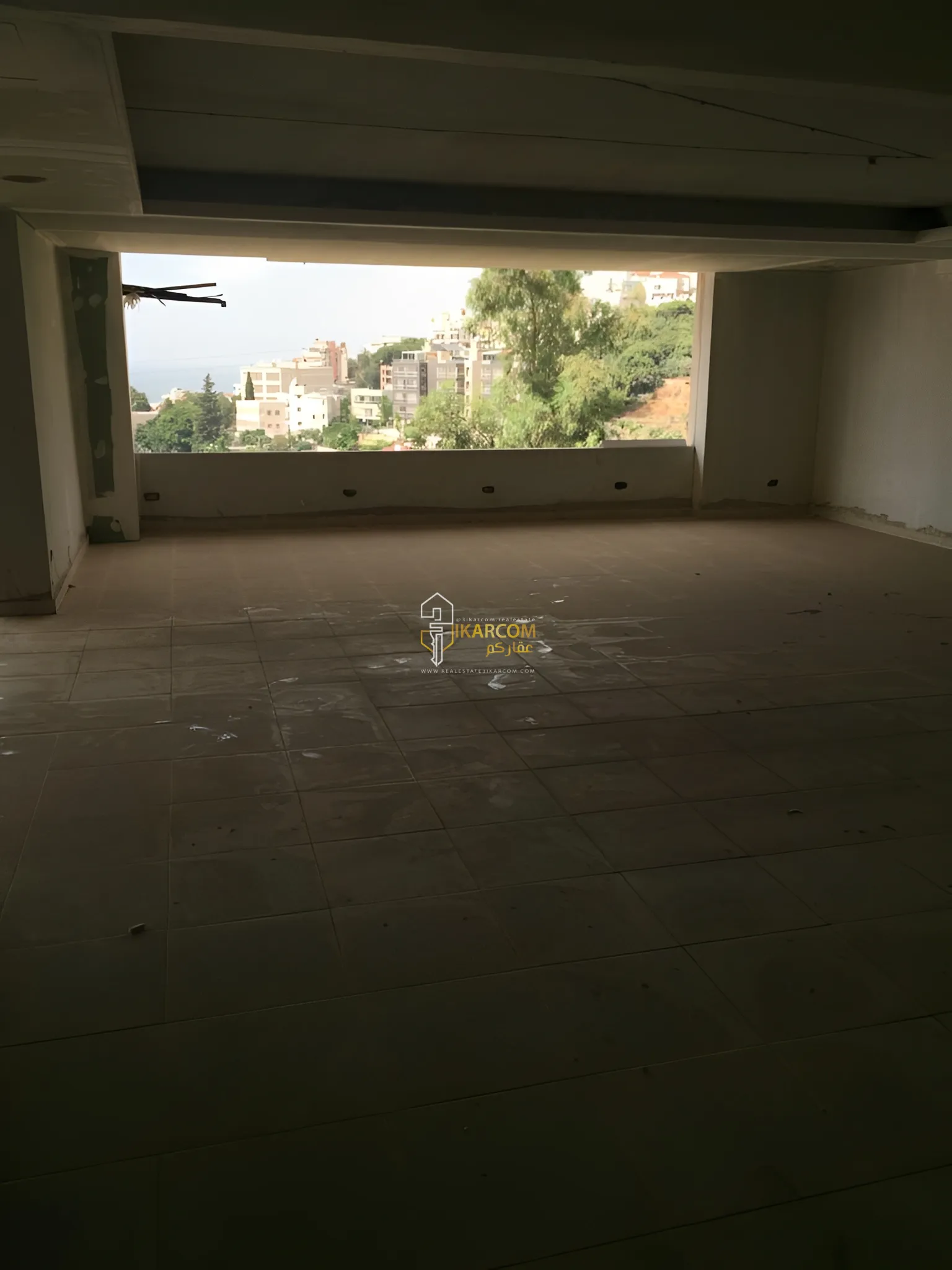 Warehouse for sale in Biaqout