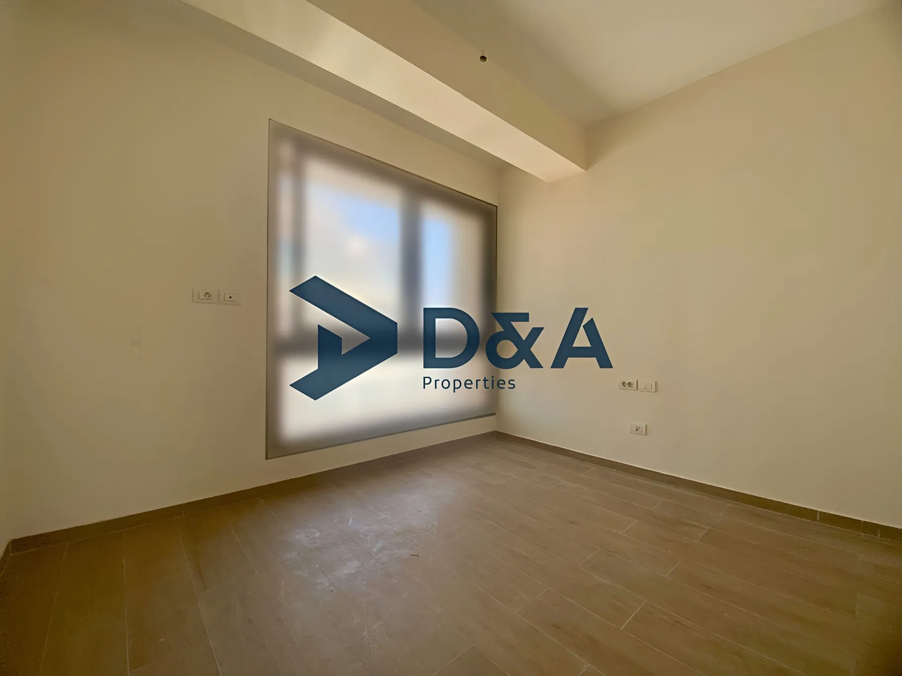 Apartment for rent in Ain Al Mraiseh, Beirut, Lebanon - 2 bed, 4 bath